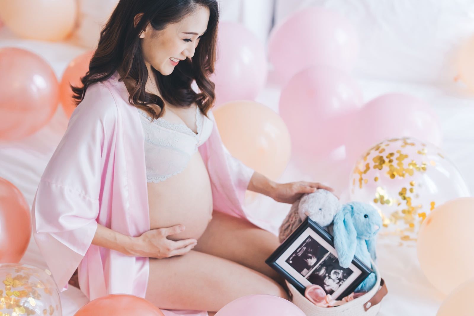 MATERNITY BOUDOIR X Zoe Raymond | Bells & Birds