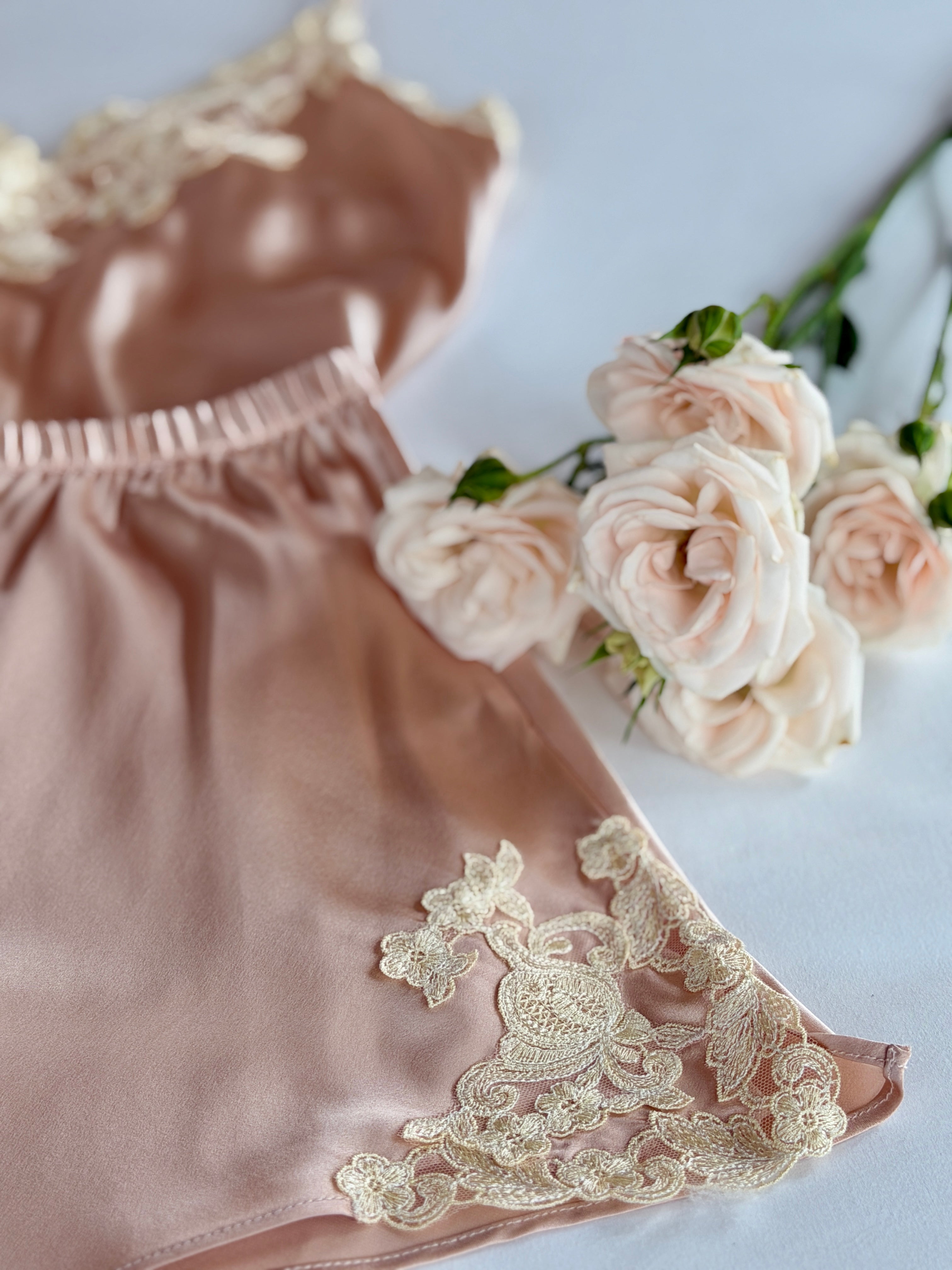 Florentine Mulberry Silk Cami Set (Pink) - Bells & Birds