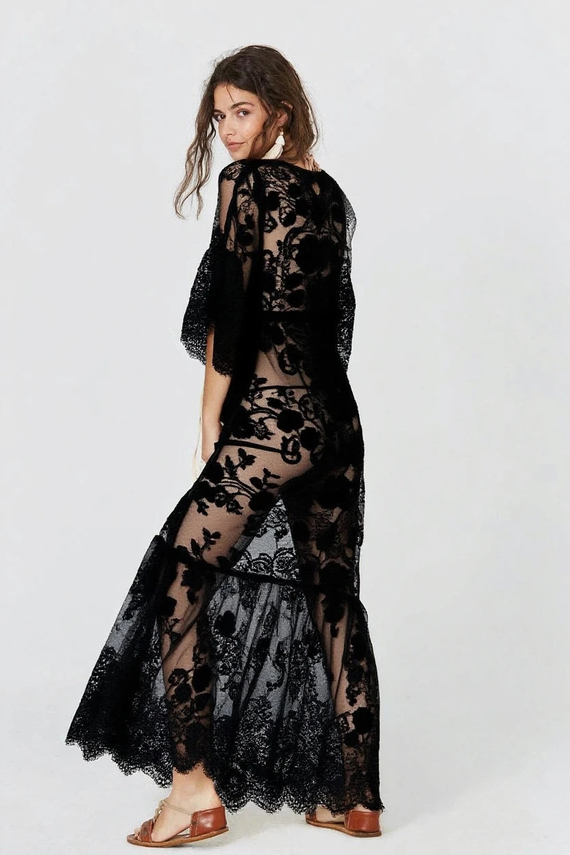 Charlotte Lace Gown (Black)