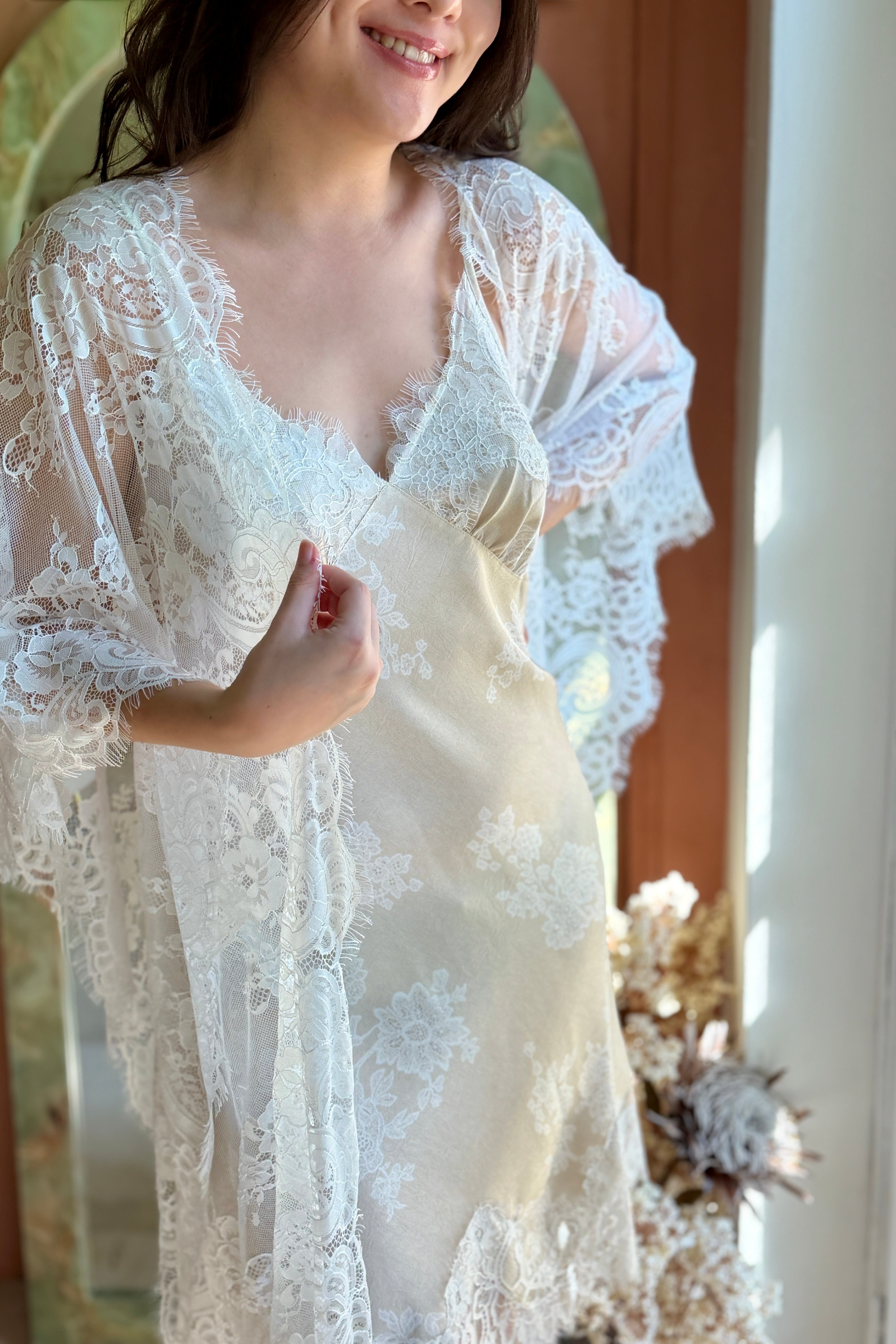 Magnolia Lace Kaftan - Bells & Birds