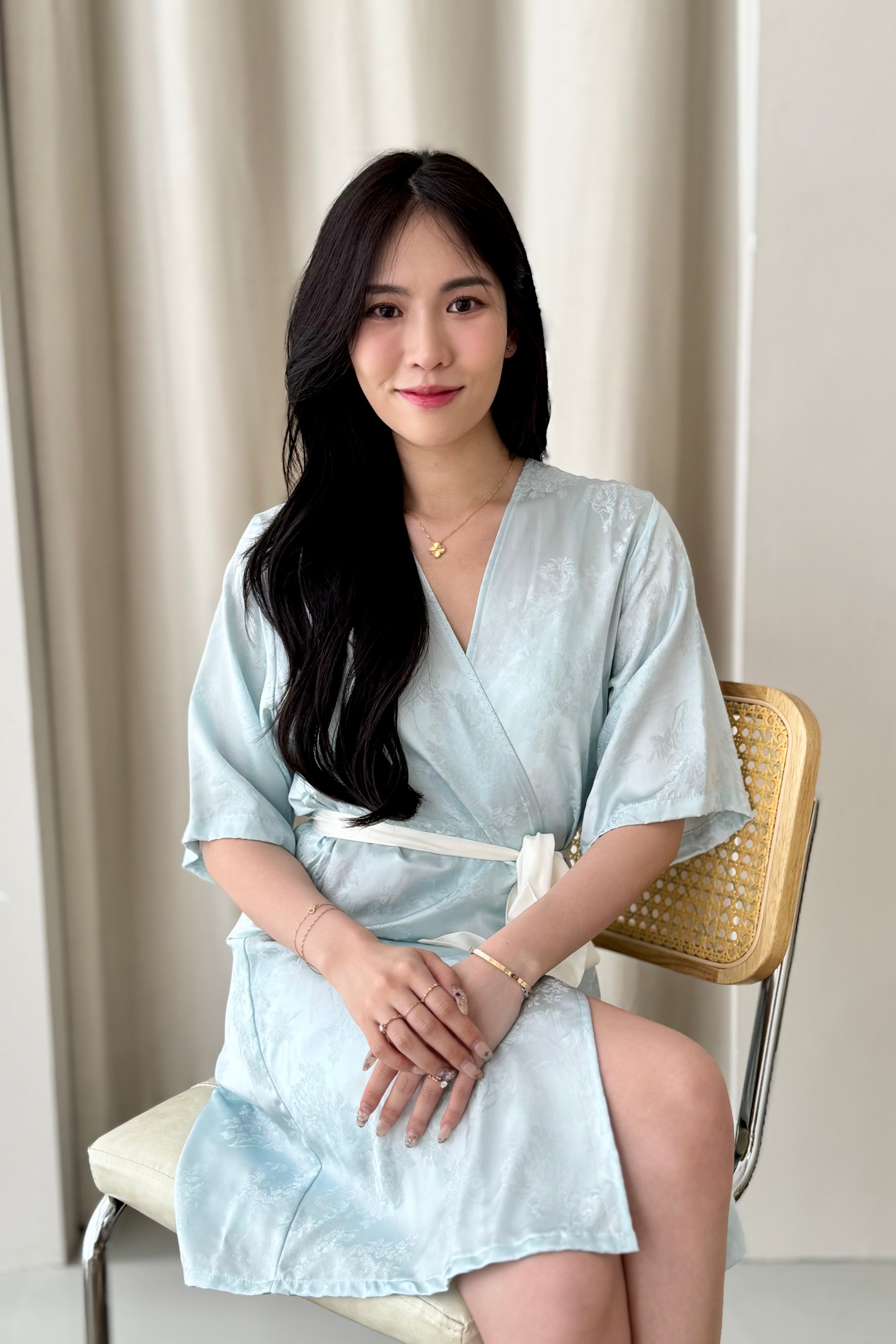 Très Belle Silk Robe (Blue)