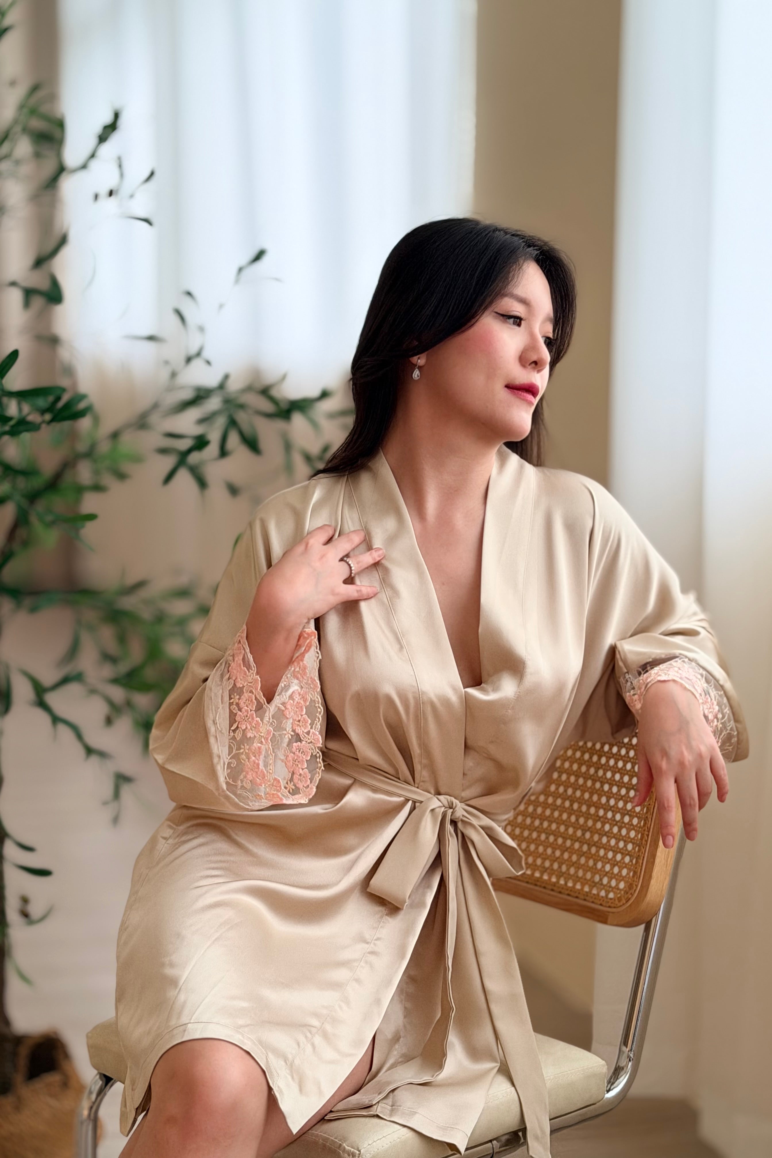 Aimee Lace Trim Silk Robe (Pink)