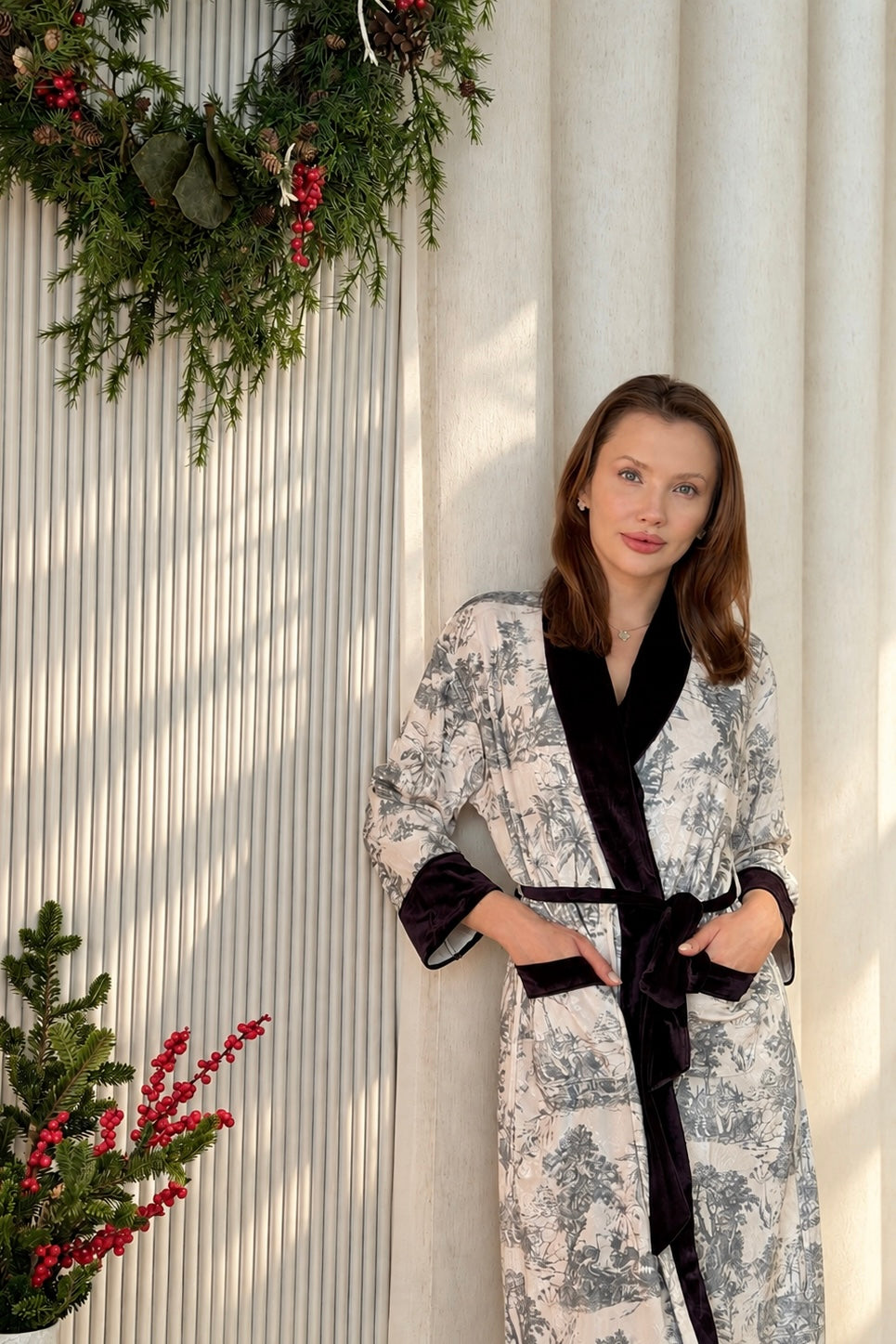 Jardin Plush Robe