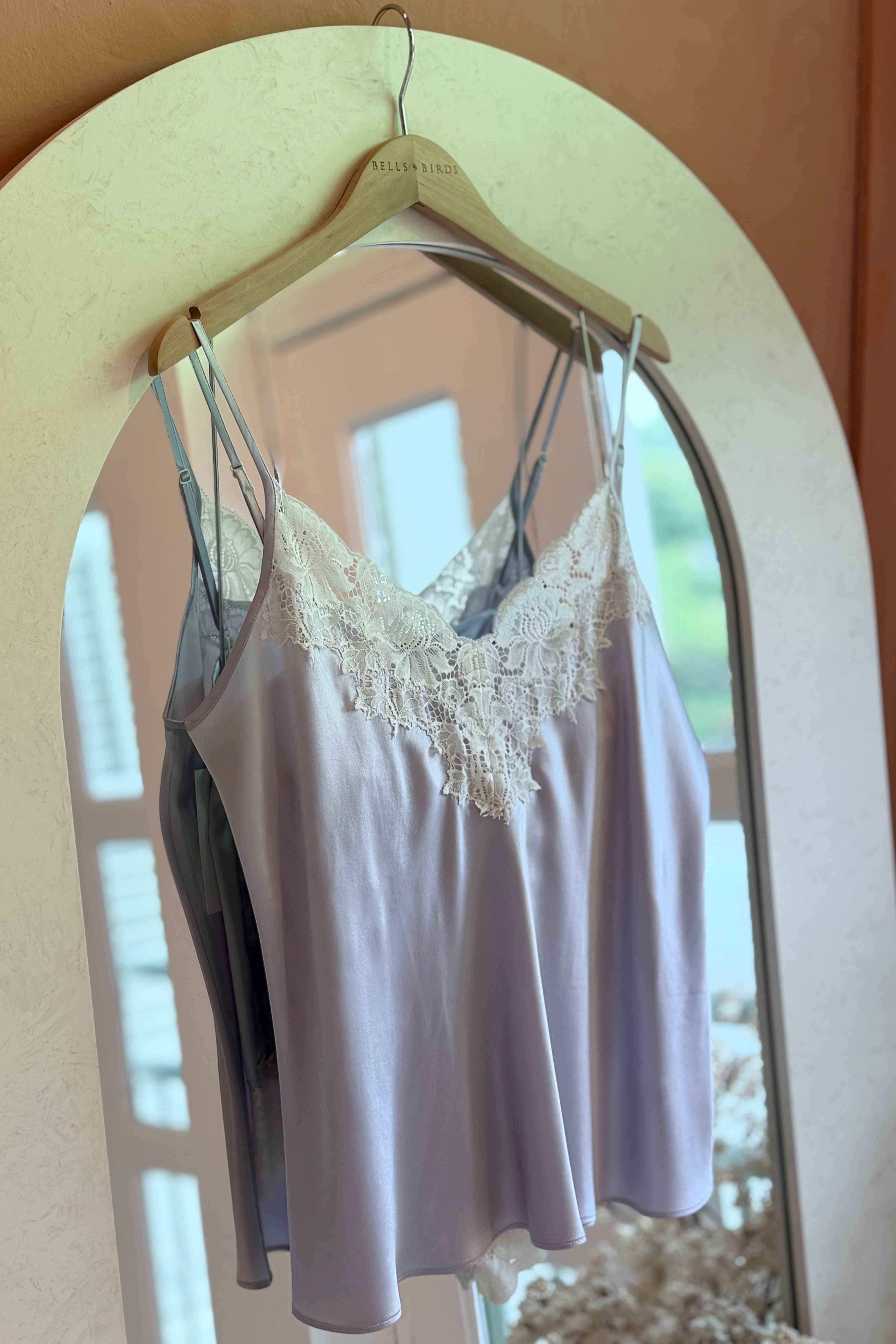 Everly Mulberry Silk Cami Set (Lilac)