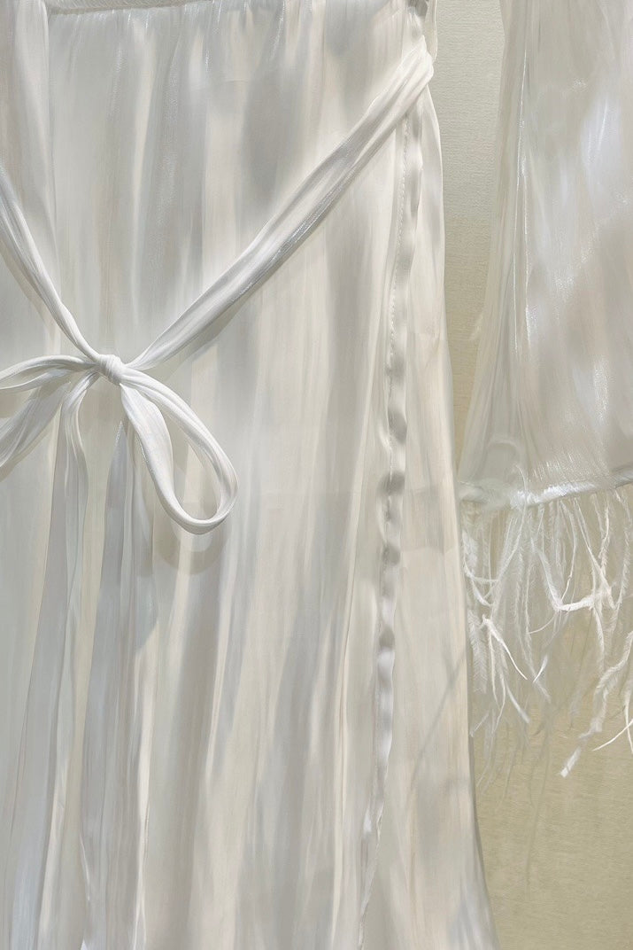 Dandelion Feather Robe (White)