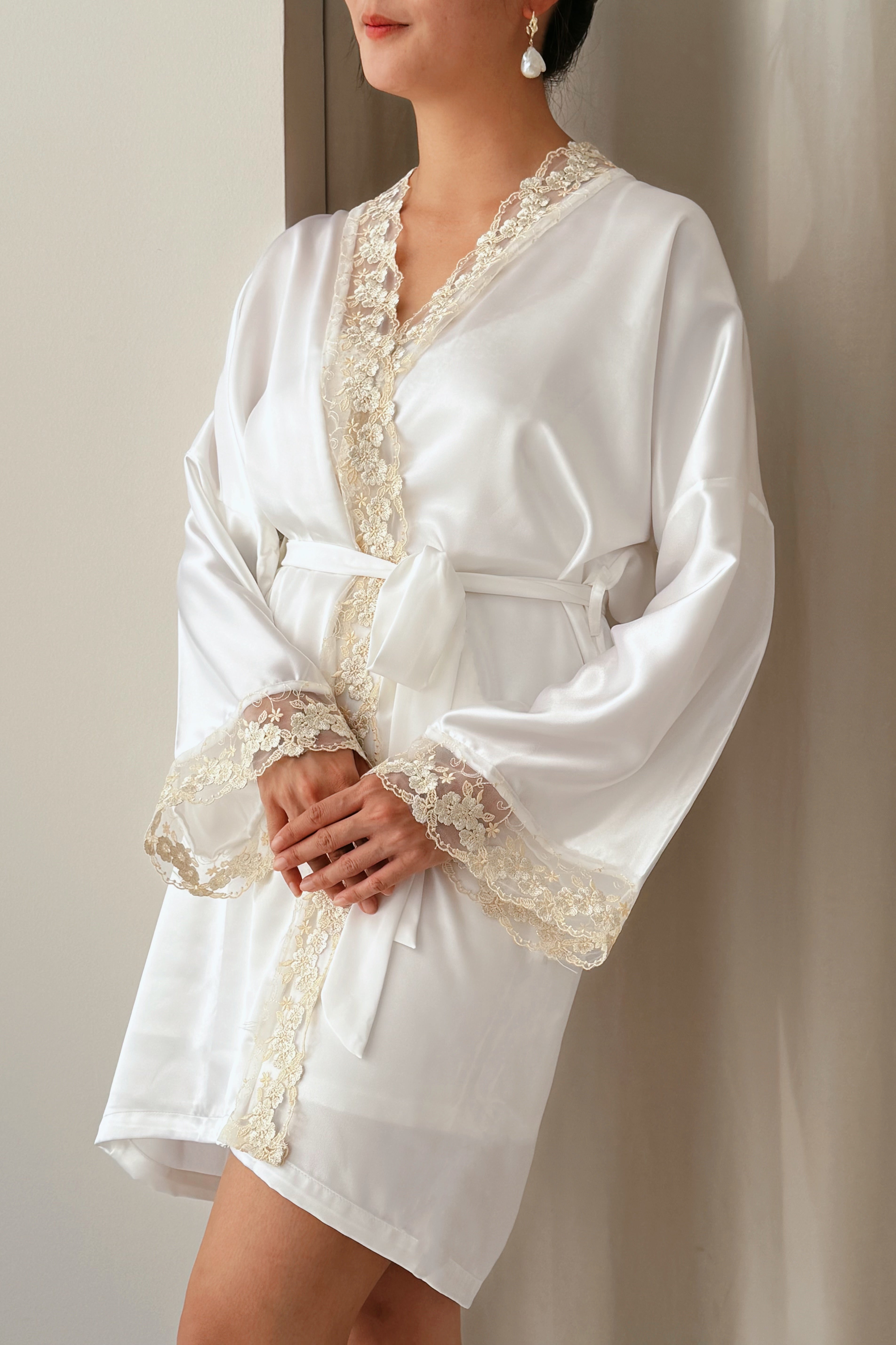 Aimee Lace Trim Silk Robe (Gold)
