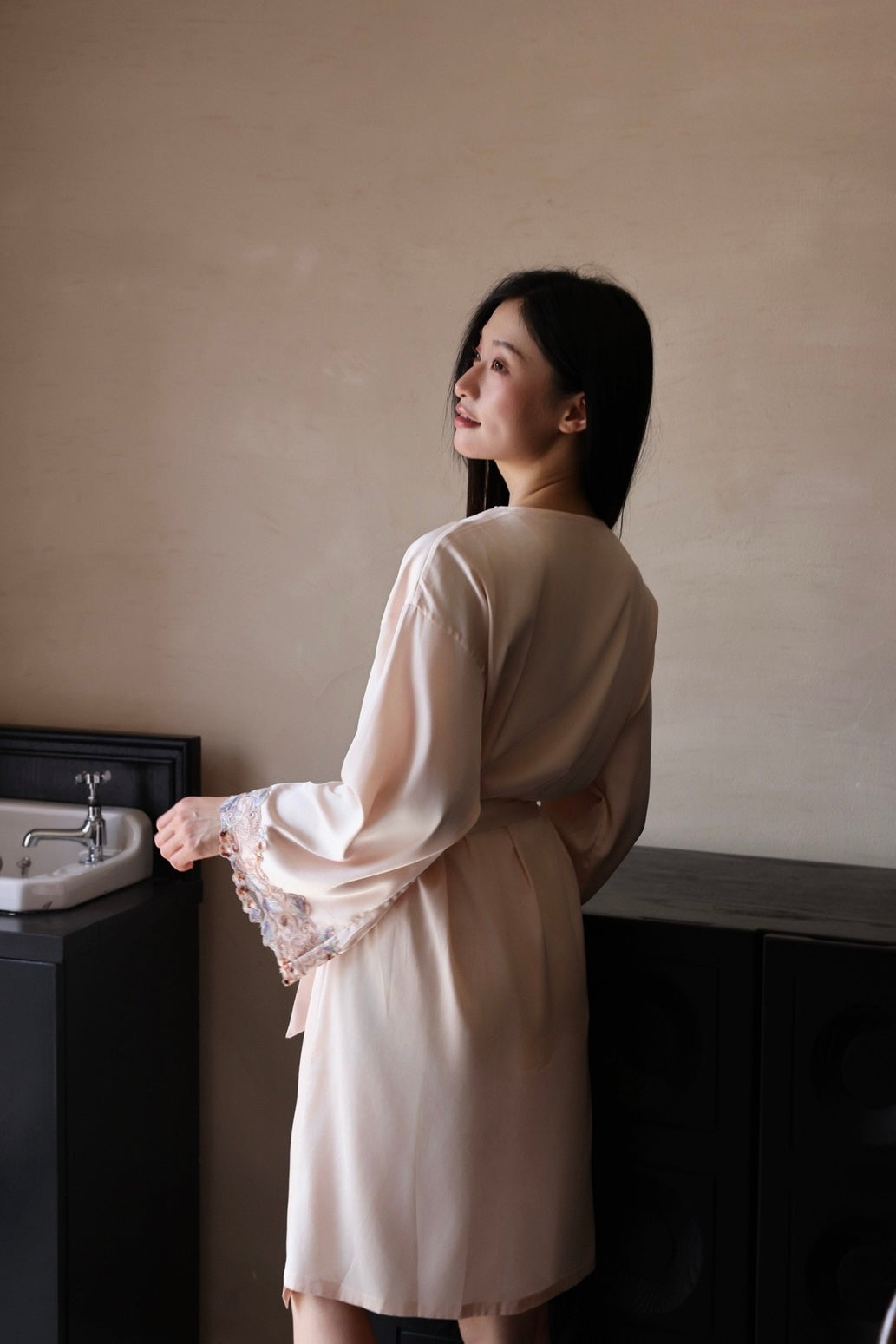 Gloria Satin Robe