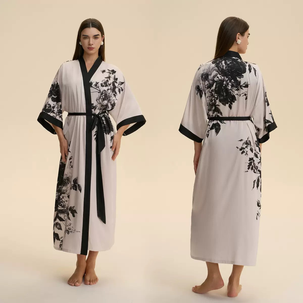 Flight of Whimsy Robe (Noir)