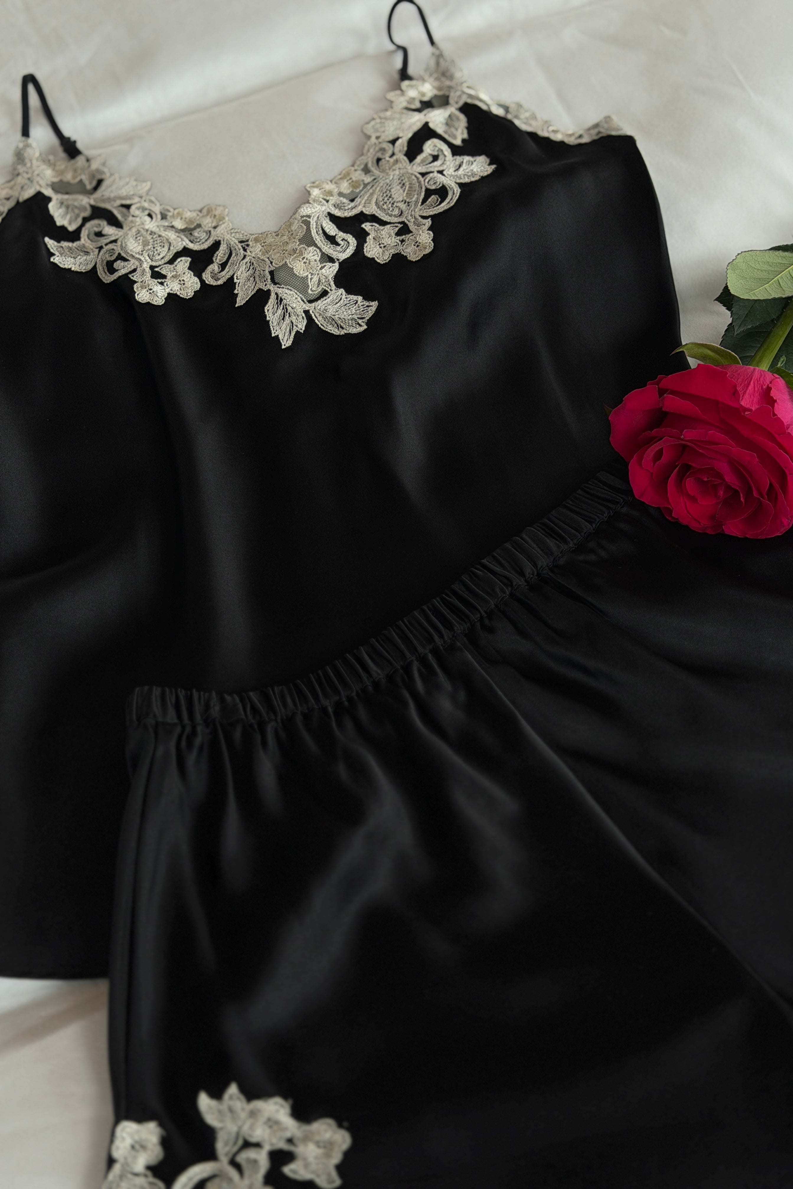 Florentine Mulberry Silk Cami Set (Black) - Bells & Birds