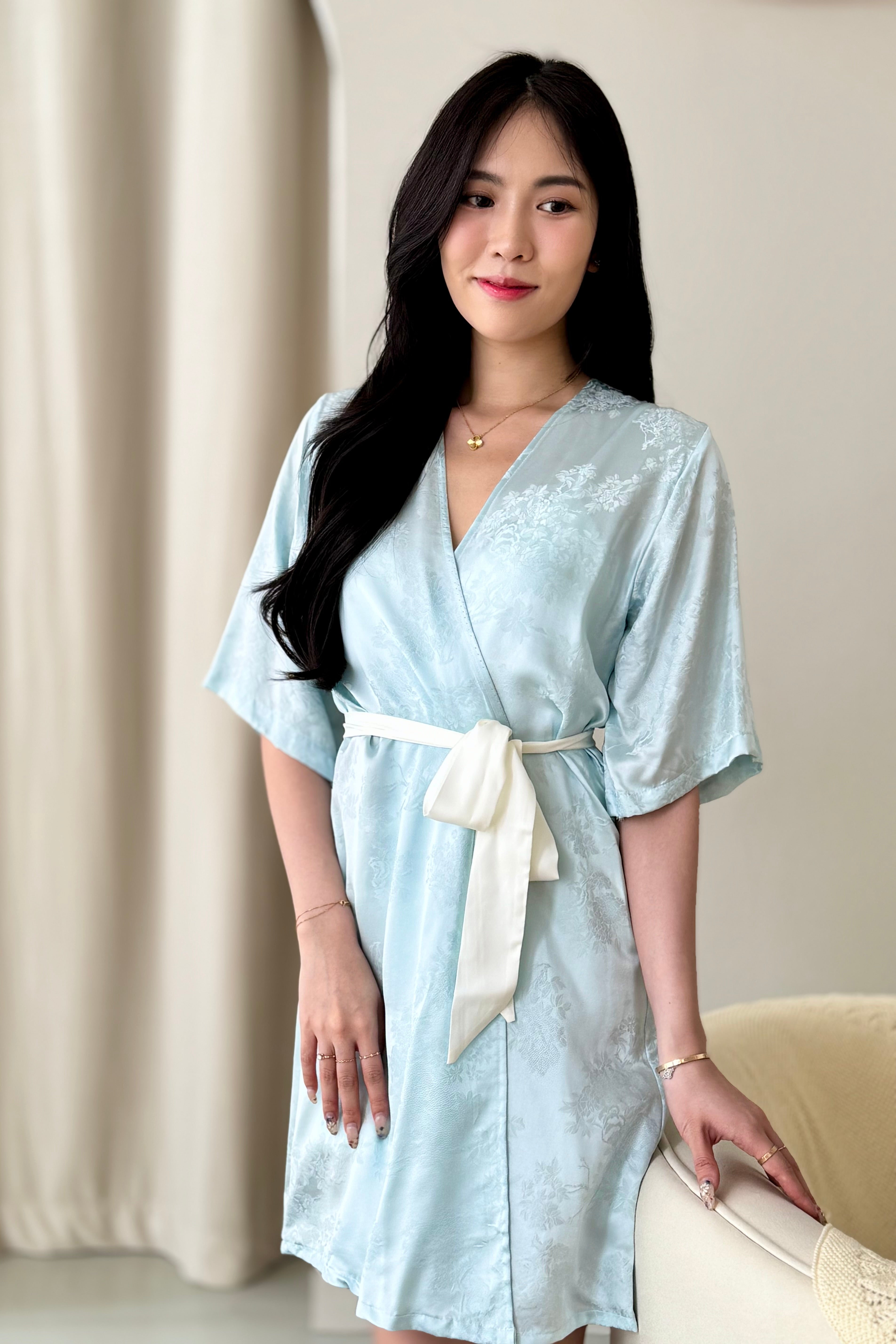 Très Belle Silk Robe (Blue)