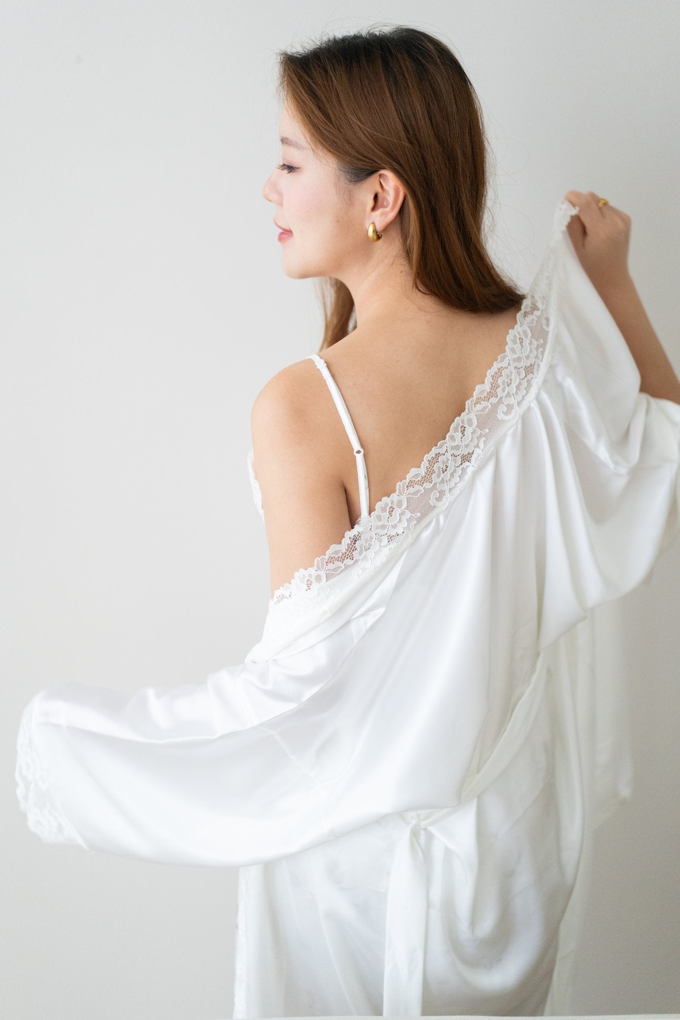 Aimee Lace Trim Silk Robe (White) - Bells & Birds