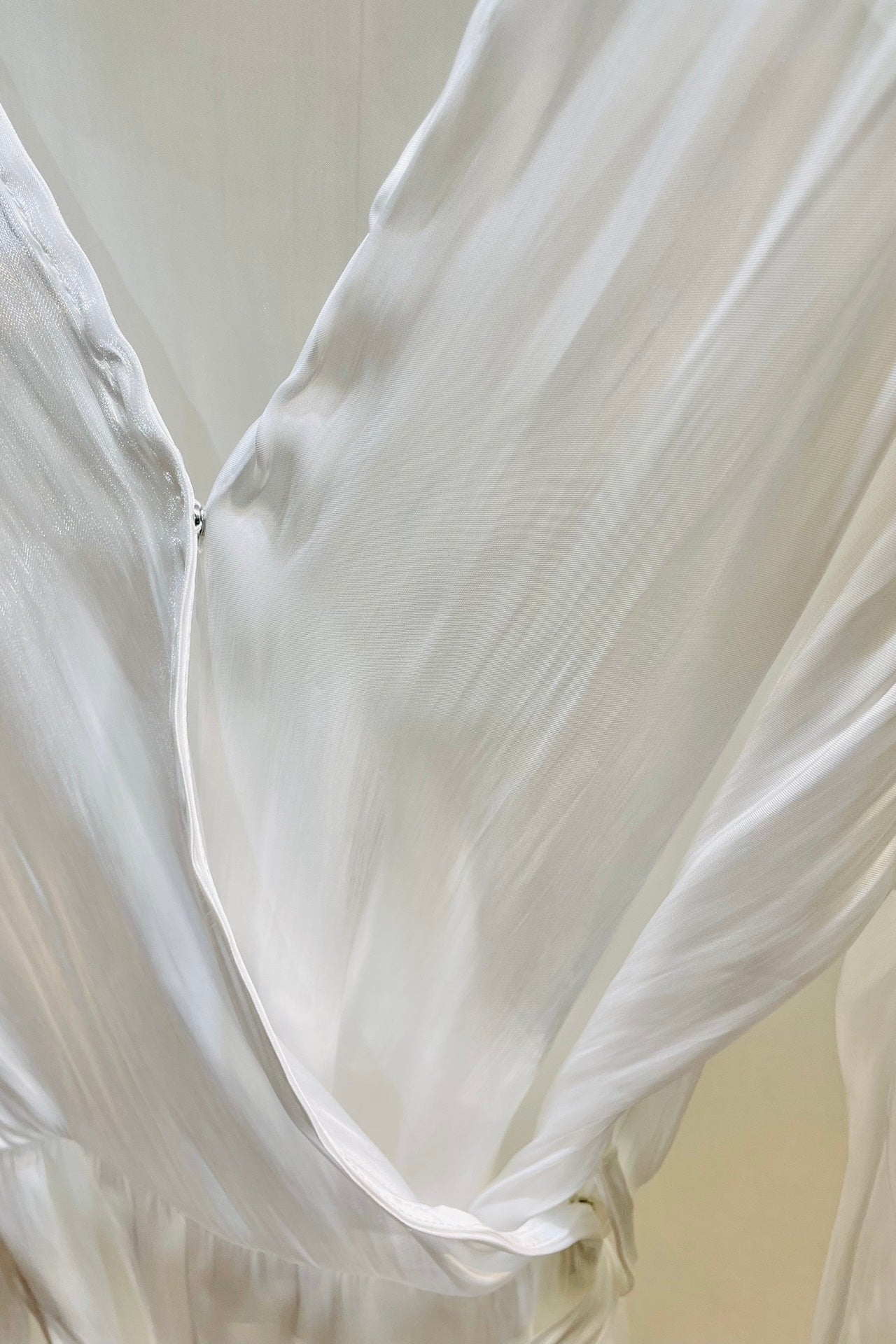 Dandelion Feather Robe (White)