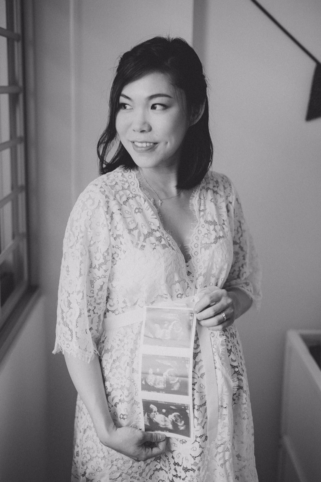 Fée en Blanc Lace Robe - Bells & Birds