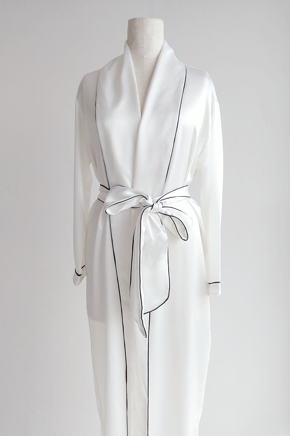 Empress Mulberry Silk Robe