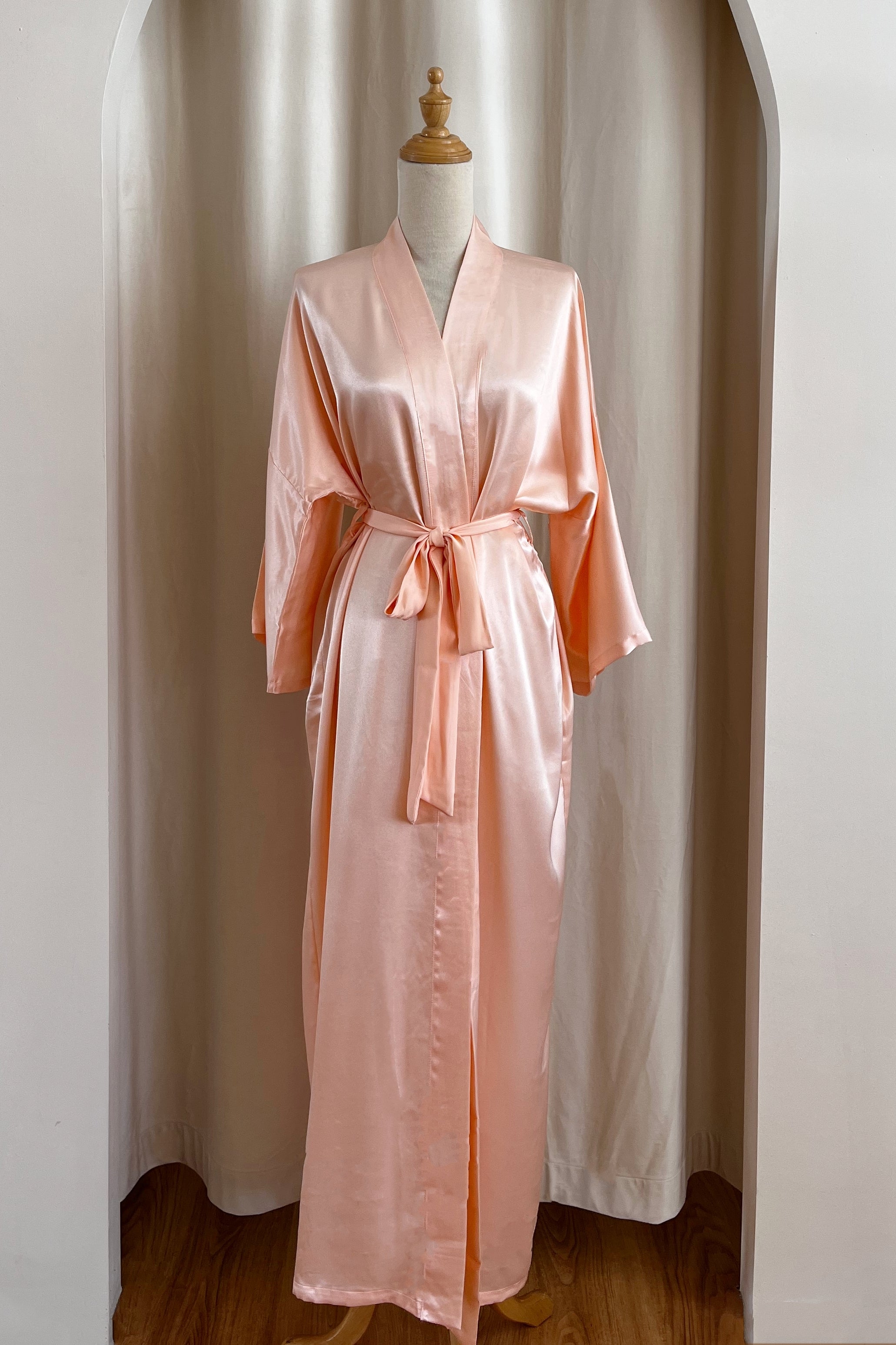 Maxi Silk Robe (Peach)