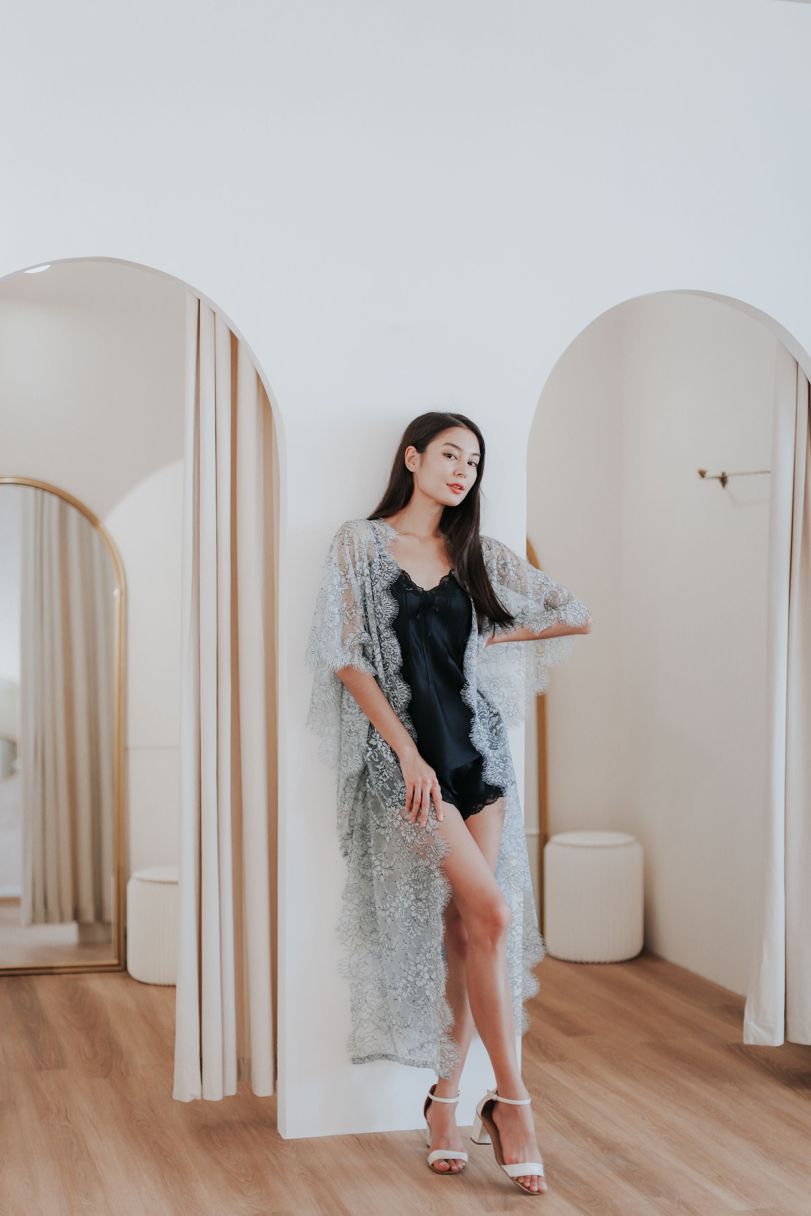 Limited Lace Kaftan (Grey) - Bells & Birds