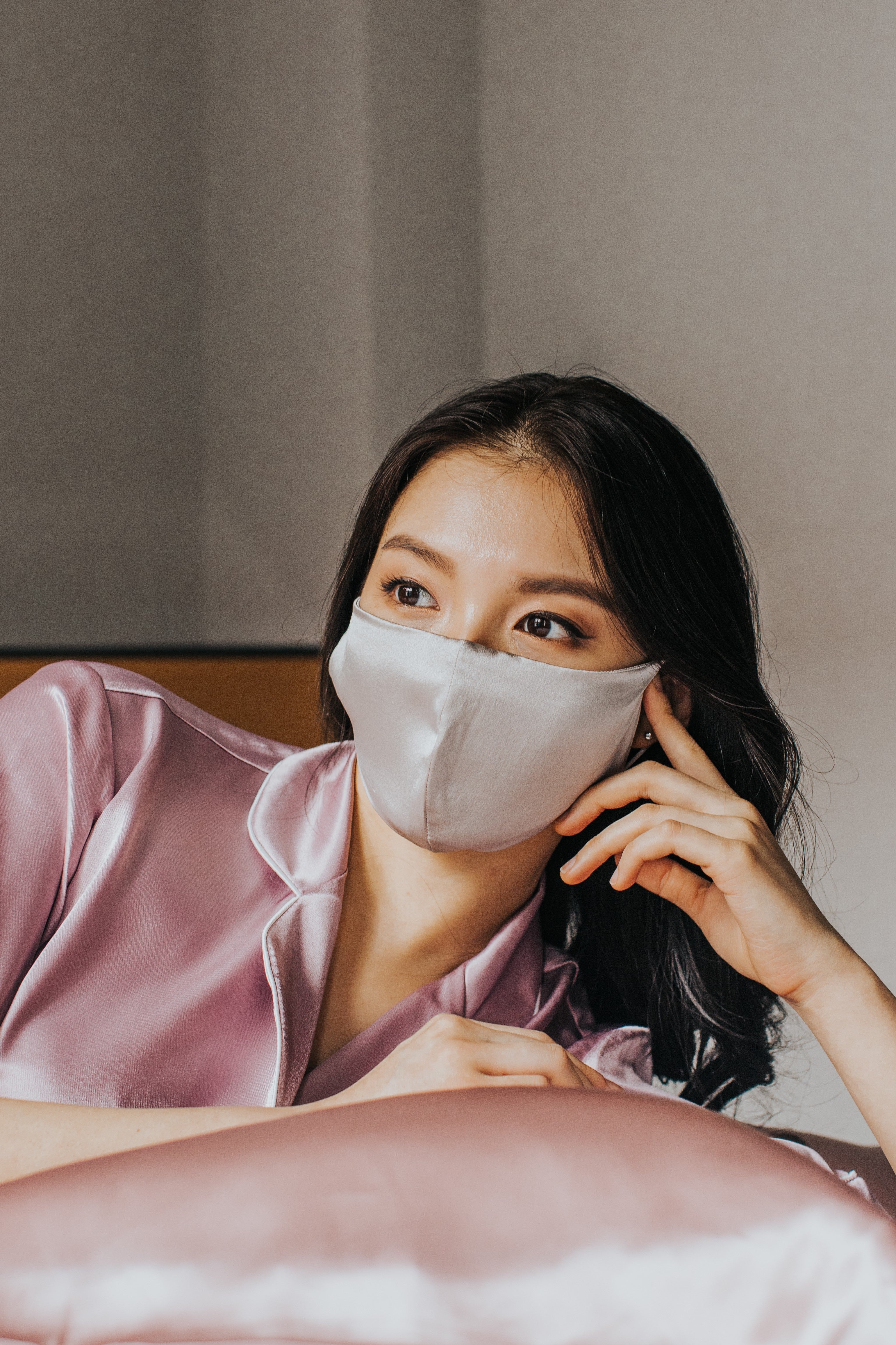Mulberry Silk Face Mask (Grey) - Bells & Birds