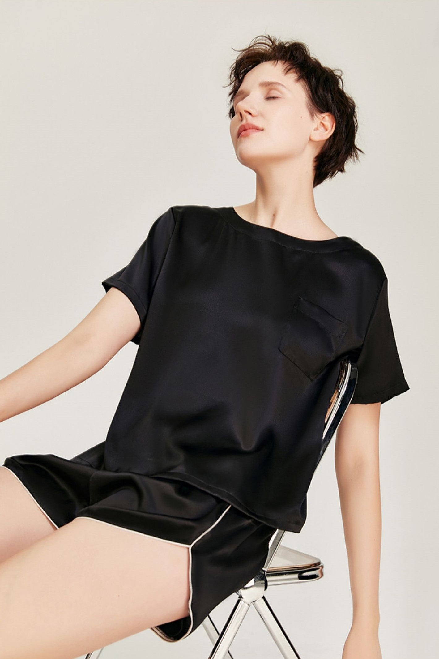 Mulberry Silk Lounge Set (Black)