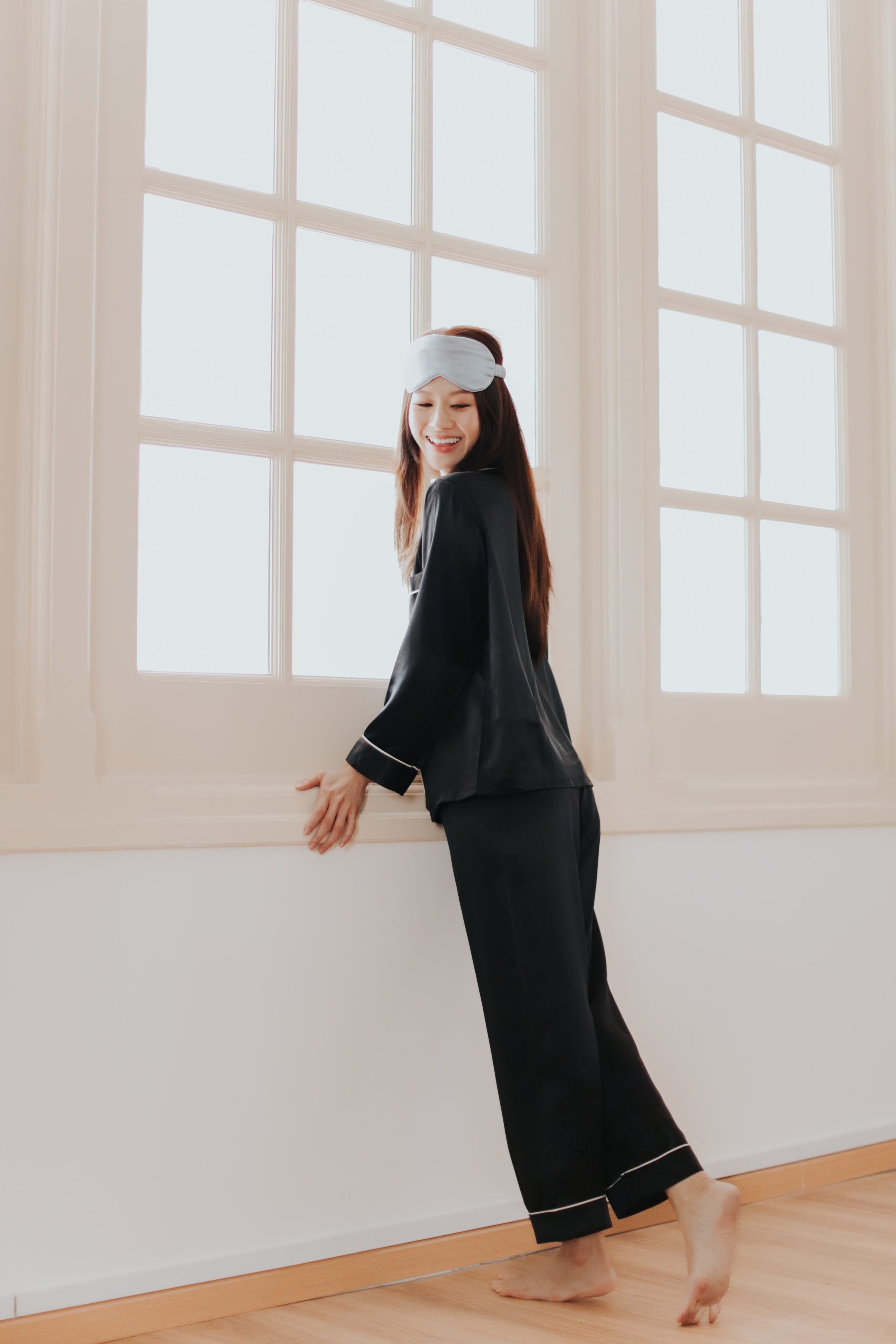 Mulberry Silk Pants Pyjamas (Black)