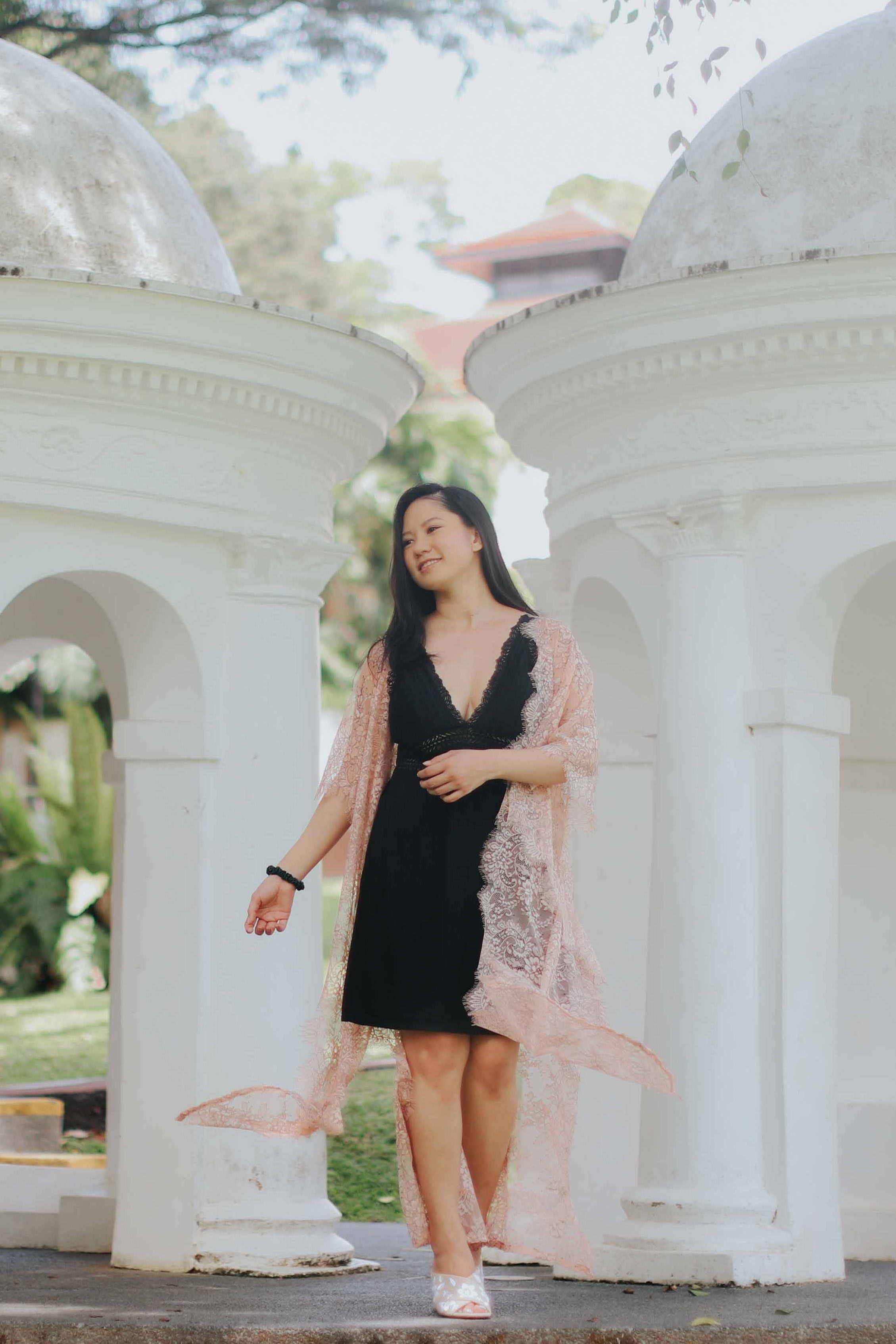 Limited Lace Kaftan (Pink) - Bells & Birds