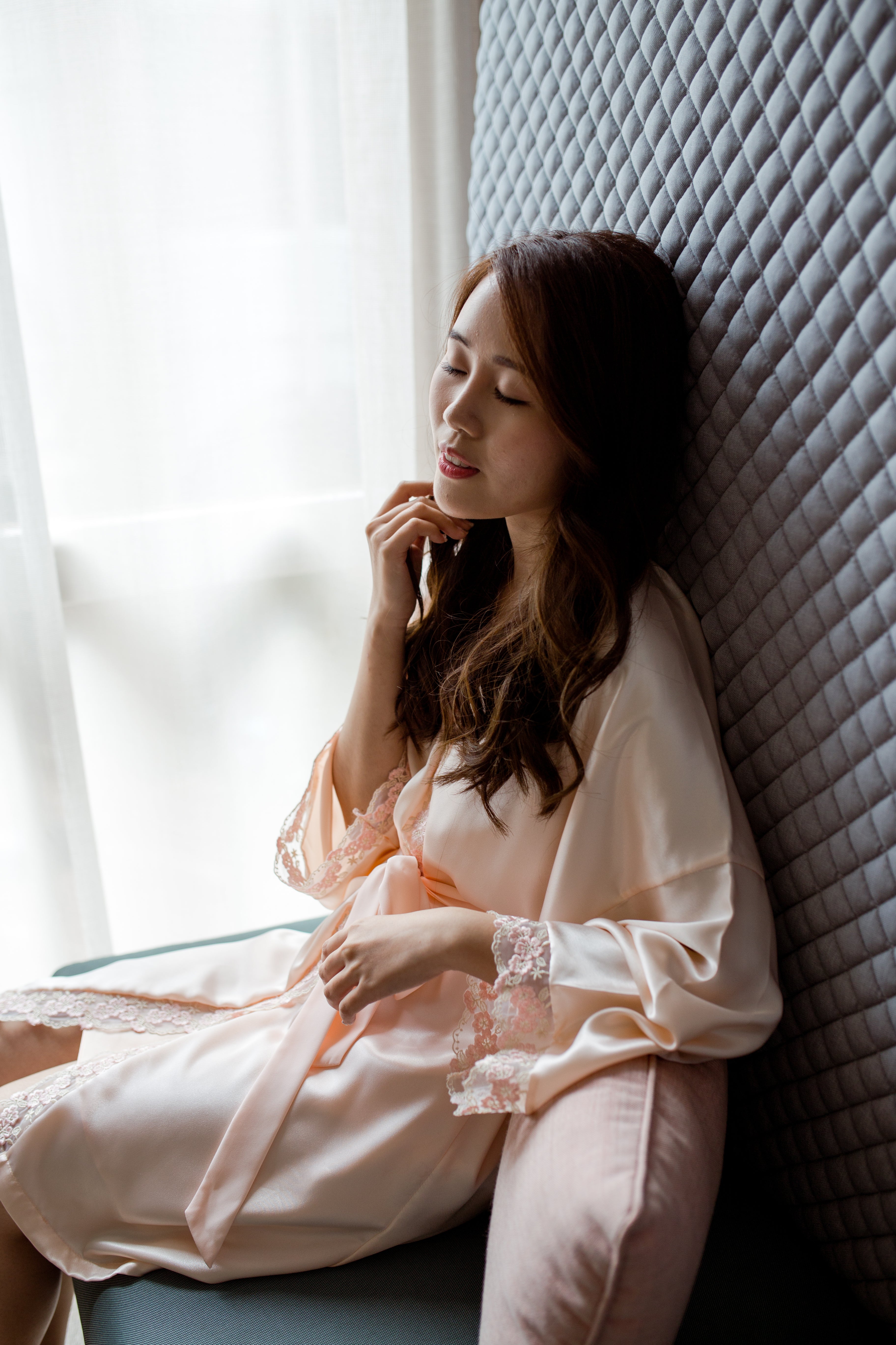Aimee Lace Trim Silk Robe (Peach) - Bells & Birds