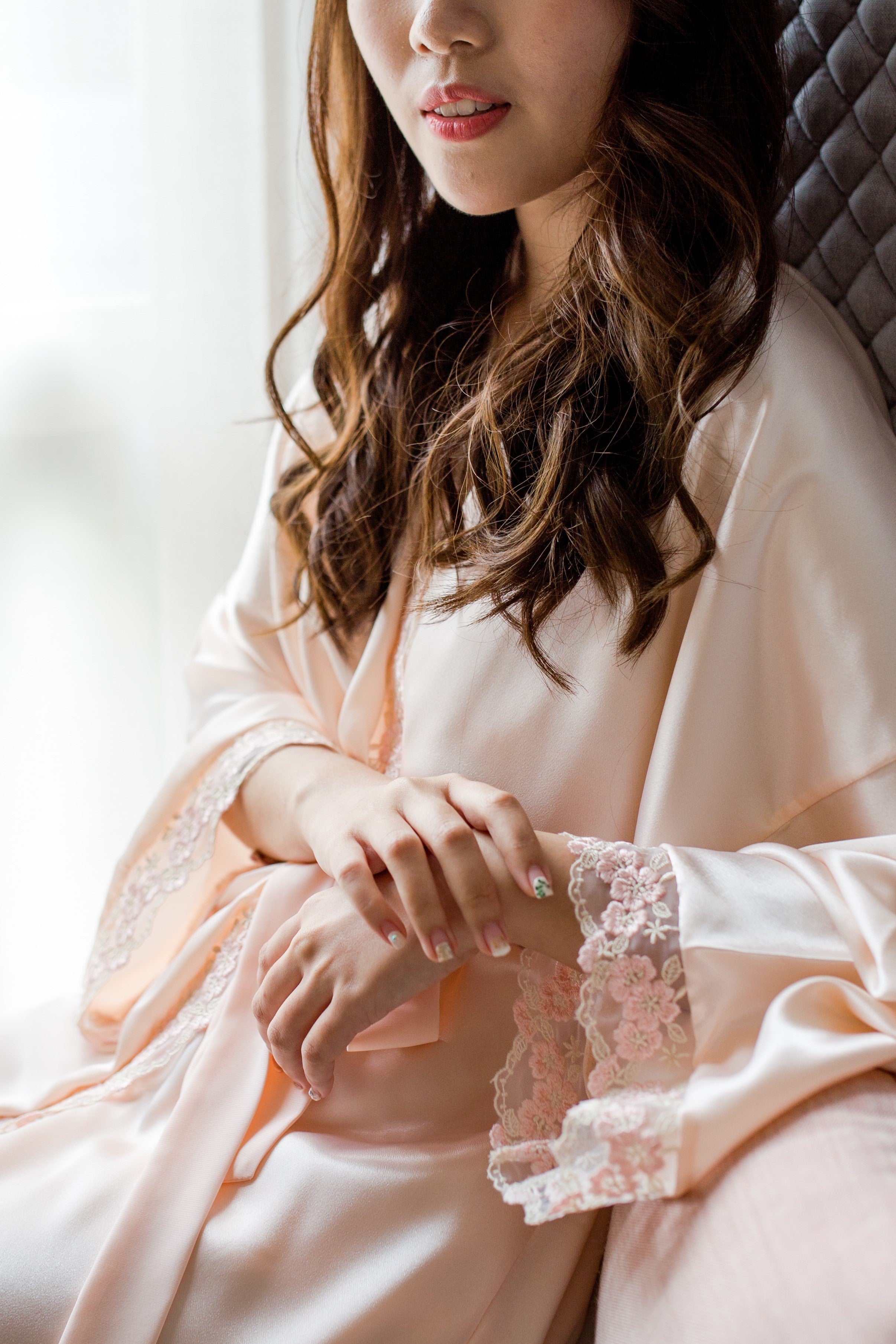 Aimee Lace Trim Silk Robe (Peach) - Bells & Birds