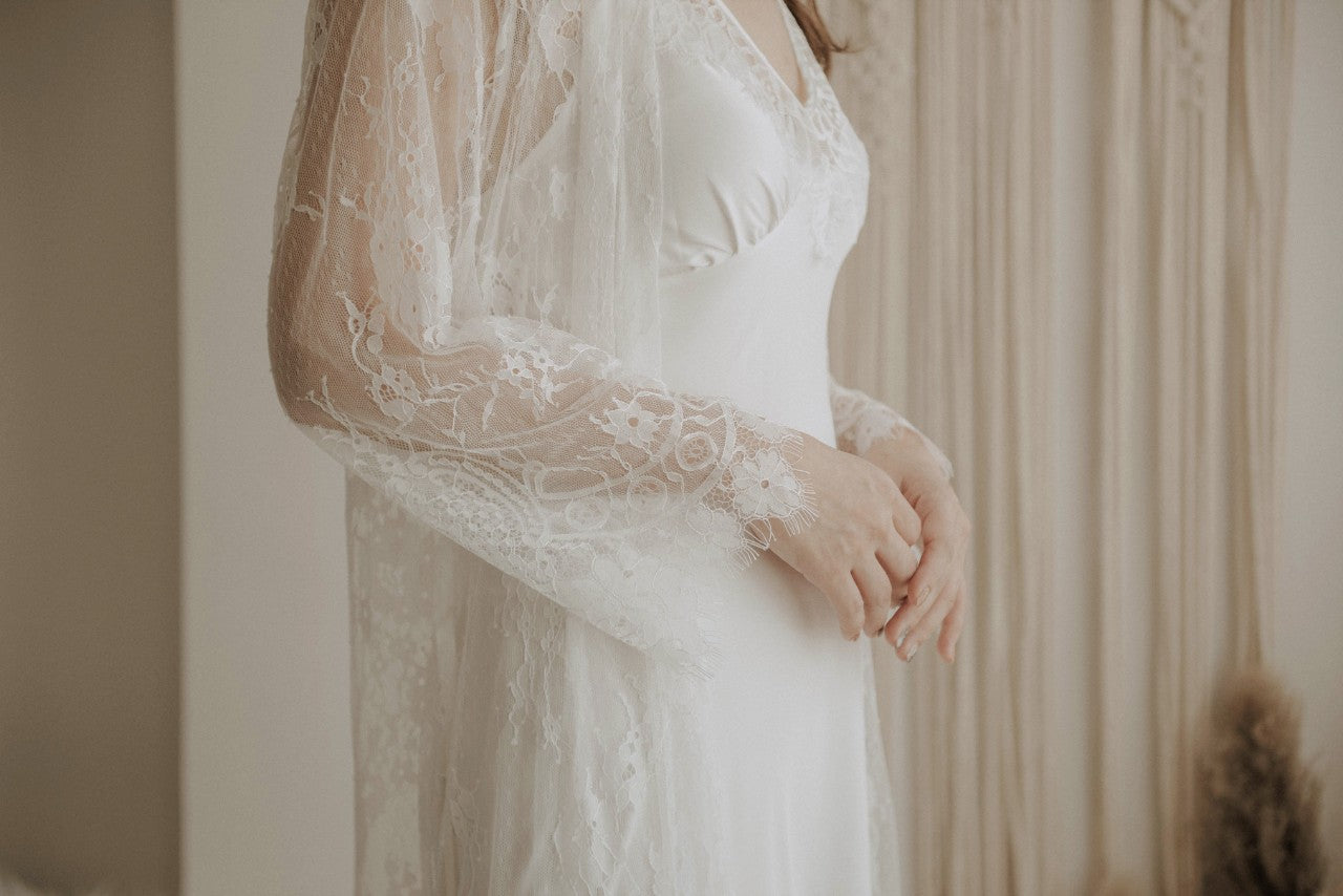 Darling Lace Maxi Robe