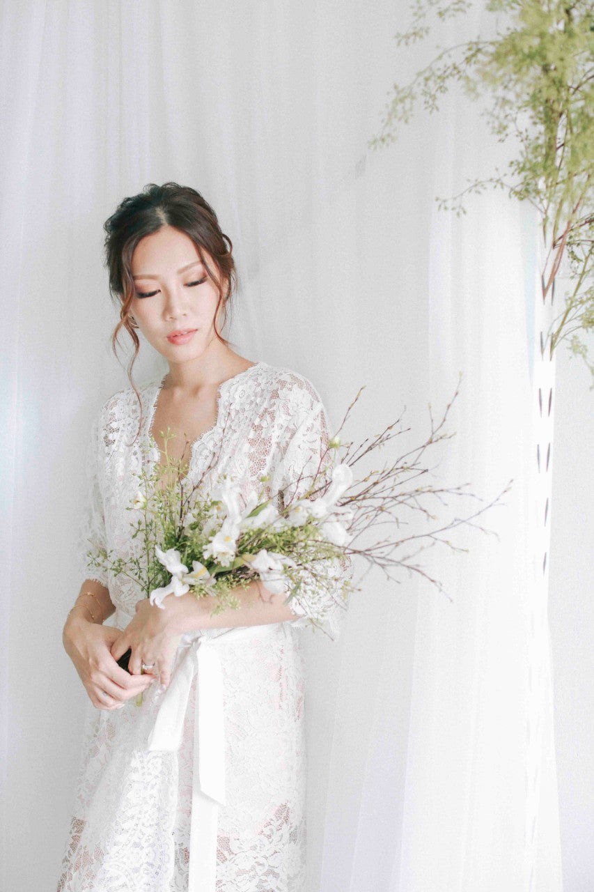 Fée en Blanc Lace Maxi Robe - Bells & Birds