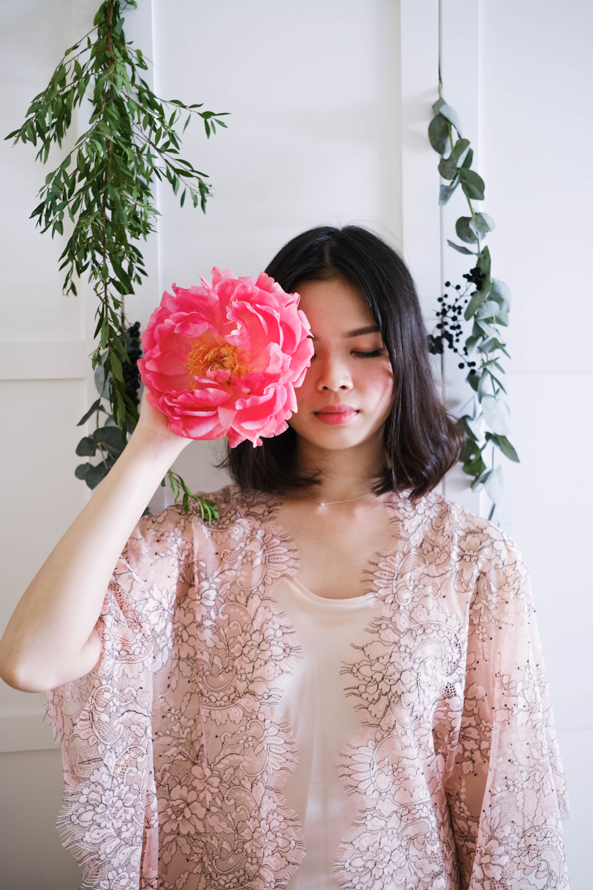 Limited Lace Kaftan (Pink) - Bells & Birds