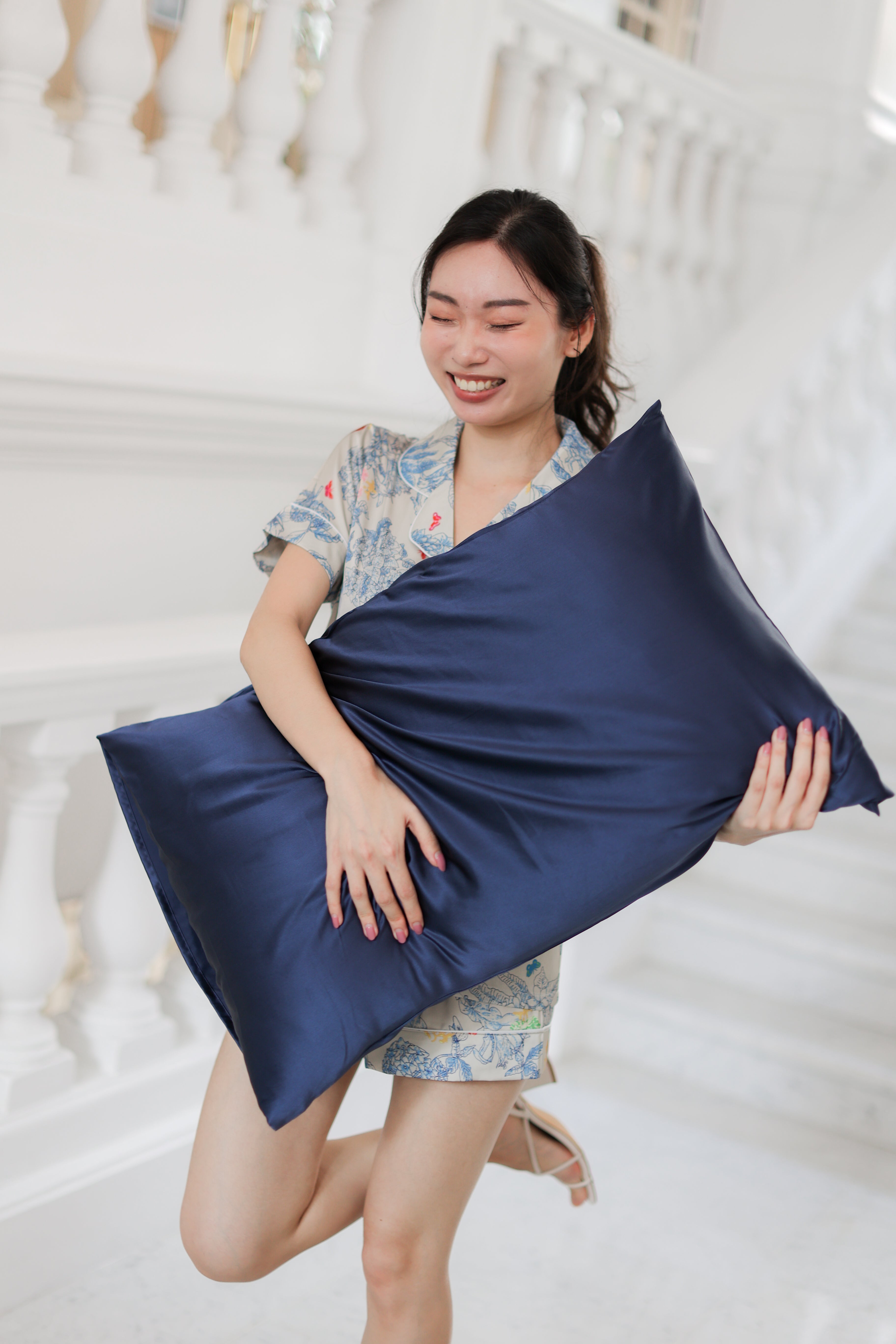 Mulberry Silk Pillowcase (9 colours)