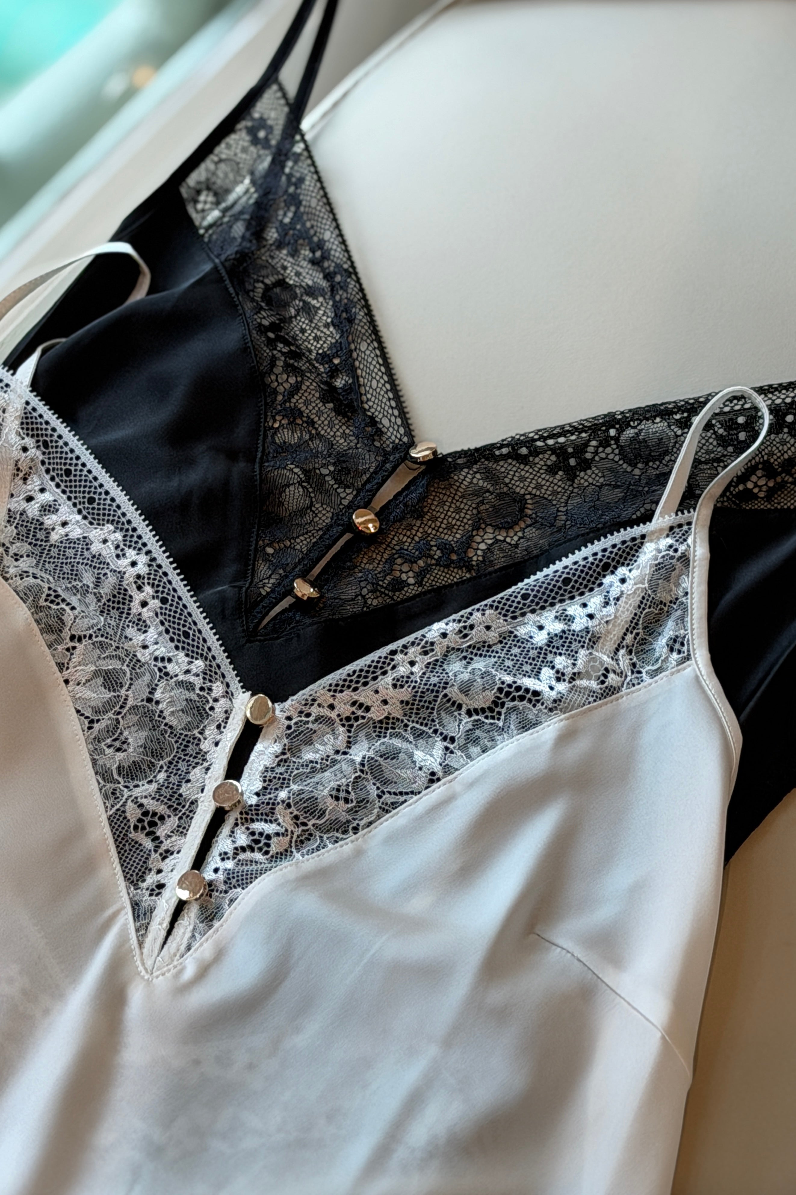 Soleil Satin Slip (Black) - Bells & Birds