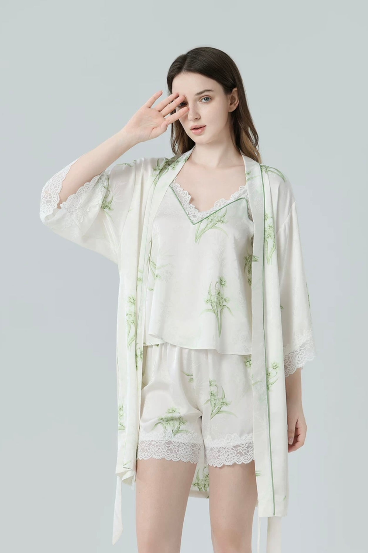 Lily Floral Robe