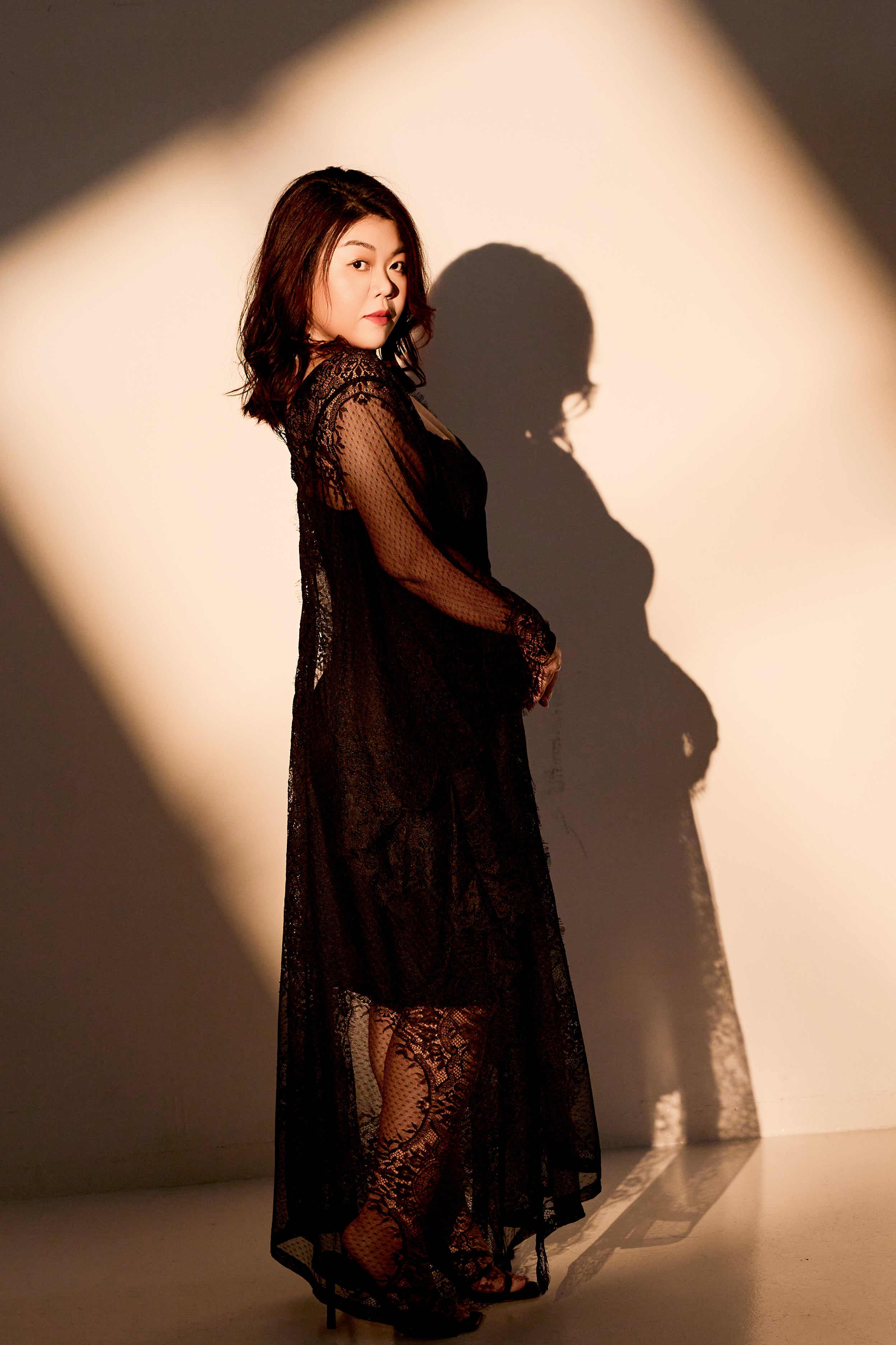 Mon Trésor Lace Kaftan (Noir)
