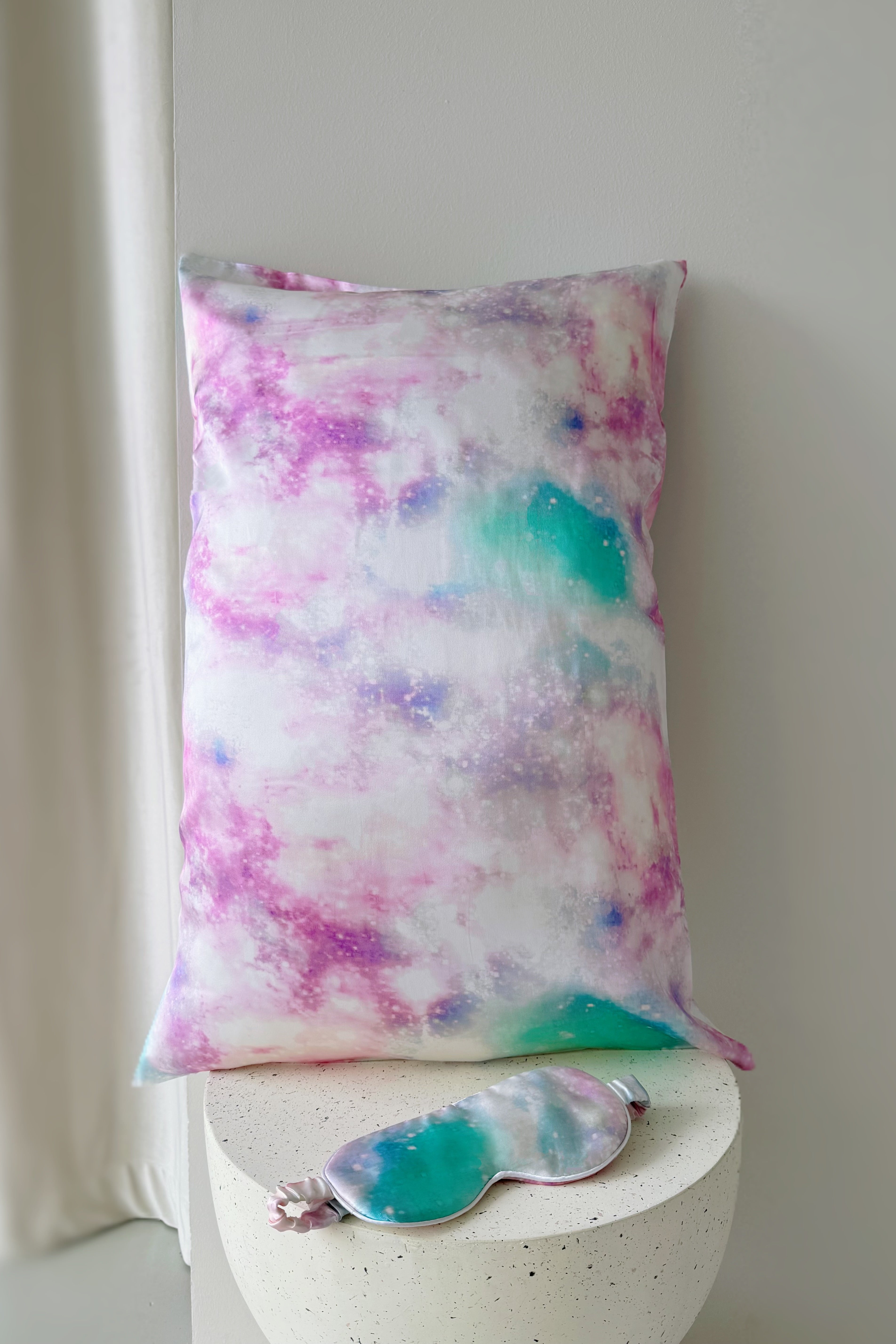 Mulberry Silk Pillowcase (Galaxy)