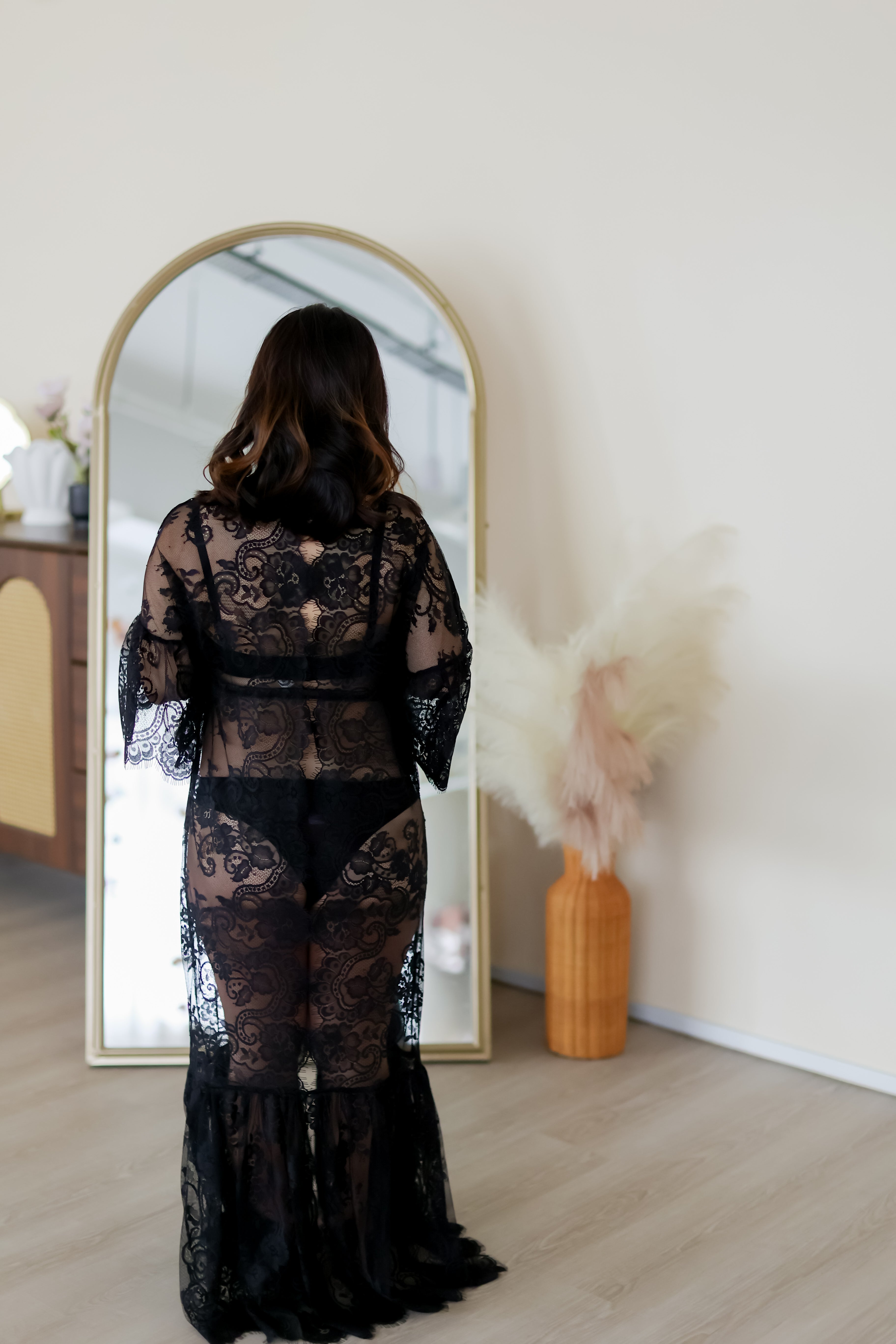 Charlotte Lace Gown (Black)