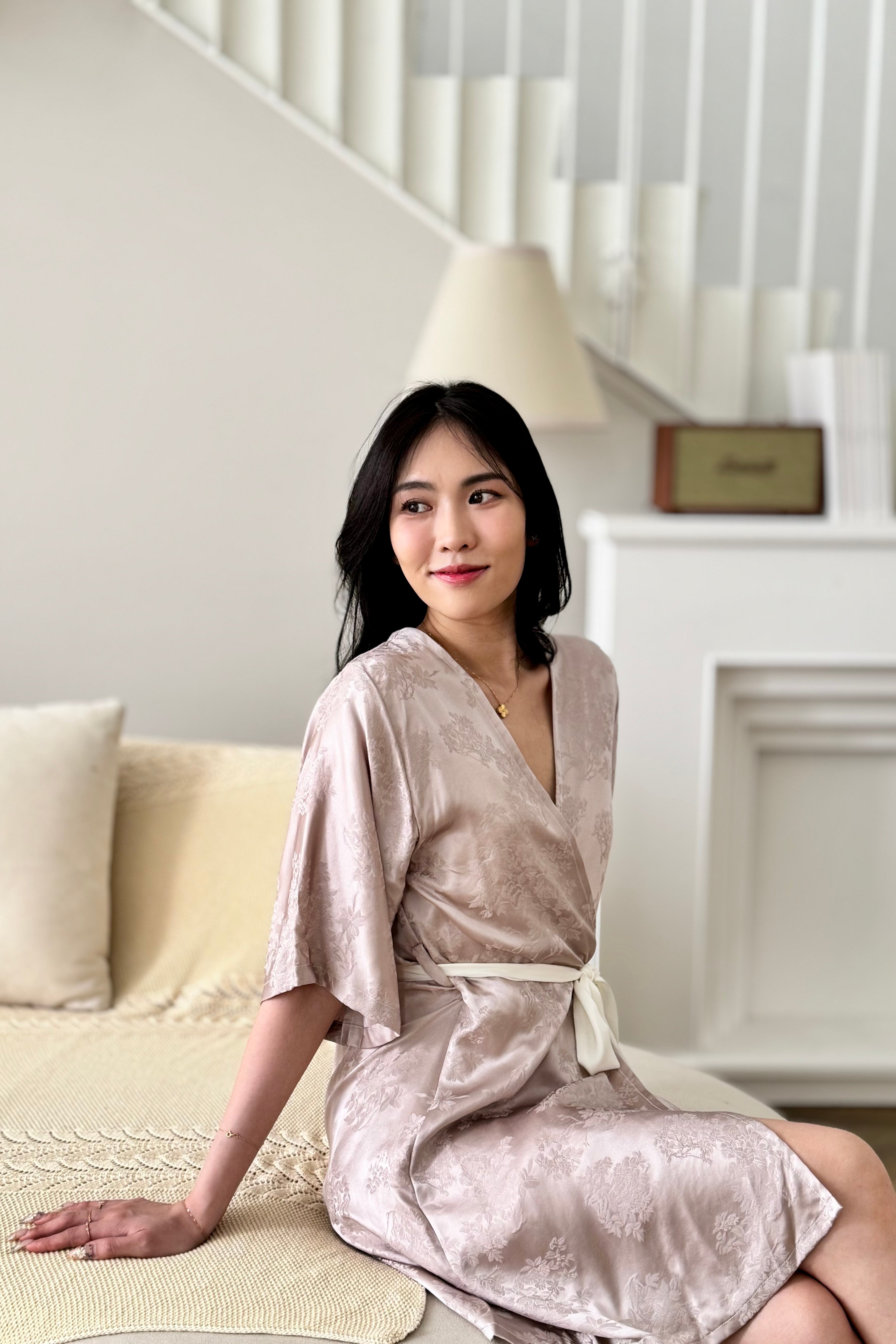 Très Belle Silk Robe (Pink)