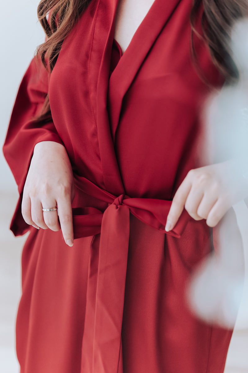Classic Silk Robe (Scarlet)