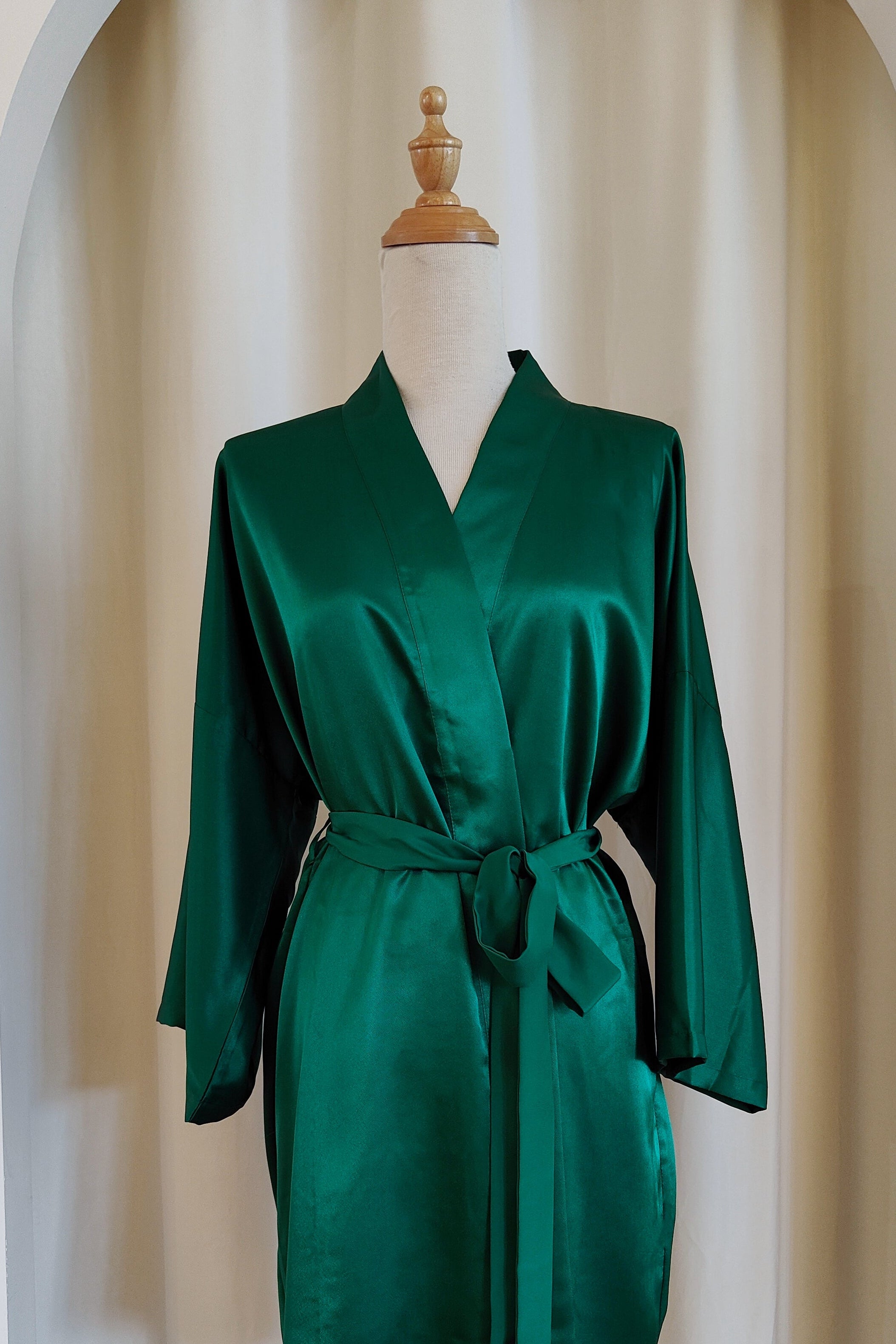 Classic Silk Robe (Emerald) - Bells & Birds