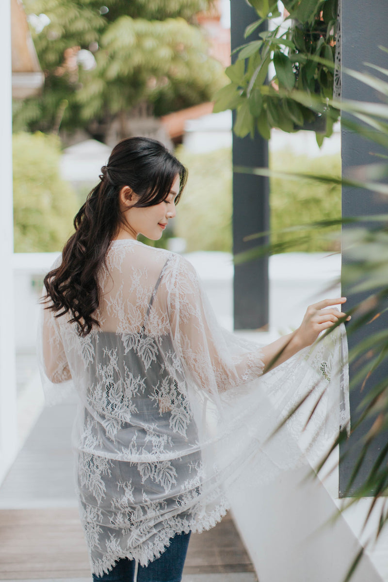 Elise Lace Robe