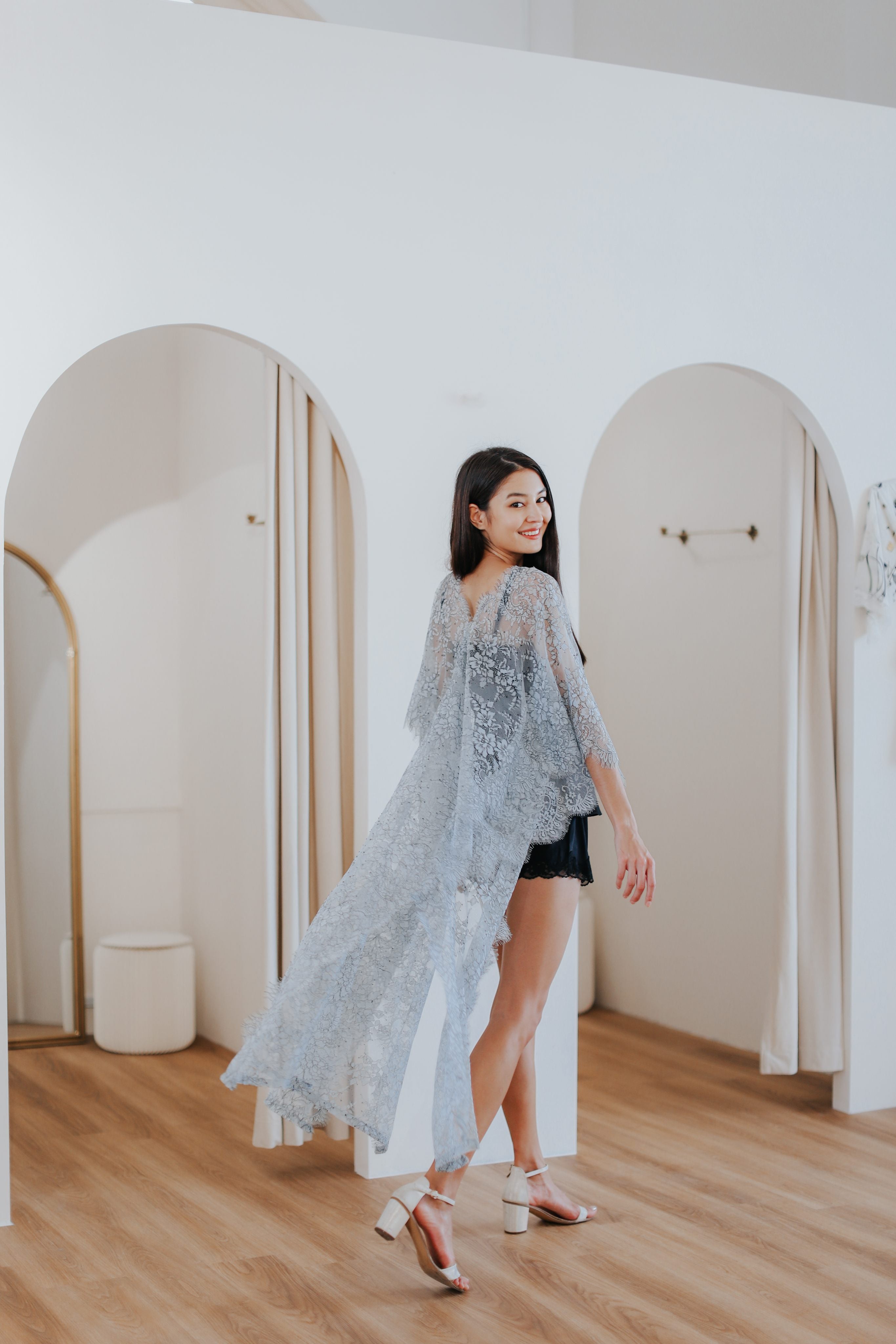 Limited Lace Kaftan (Grey) - Bells & Birds