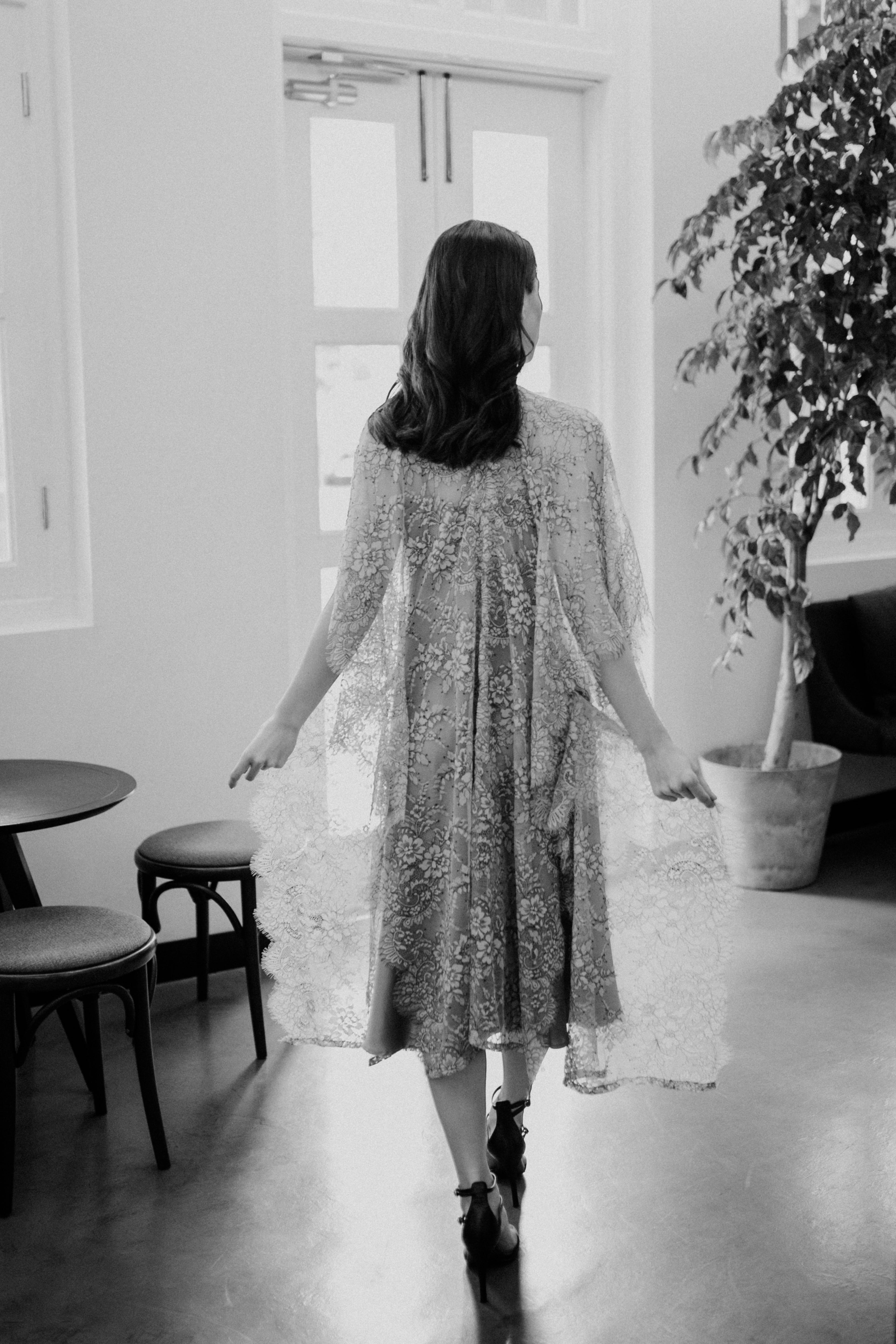 Limited Lace Kaftan (Grey) - Bells & Birds