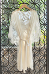 Everly Mulberry Silk Robe (White)